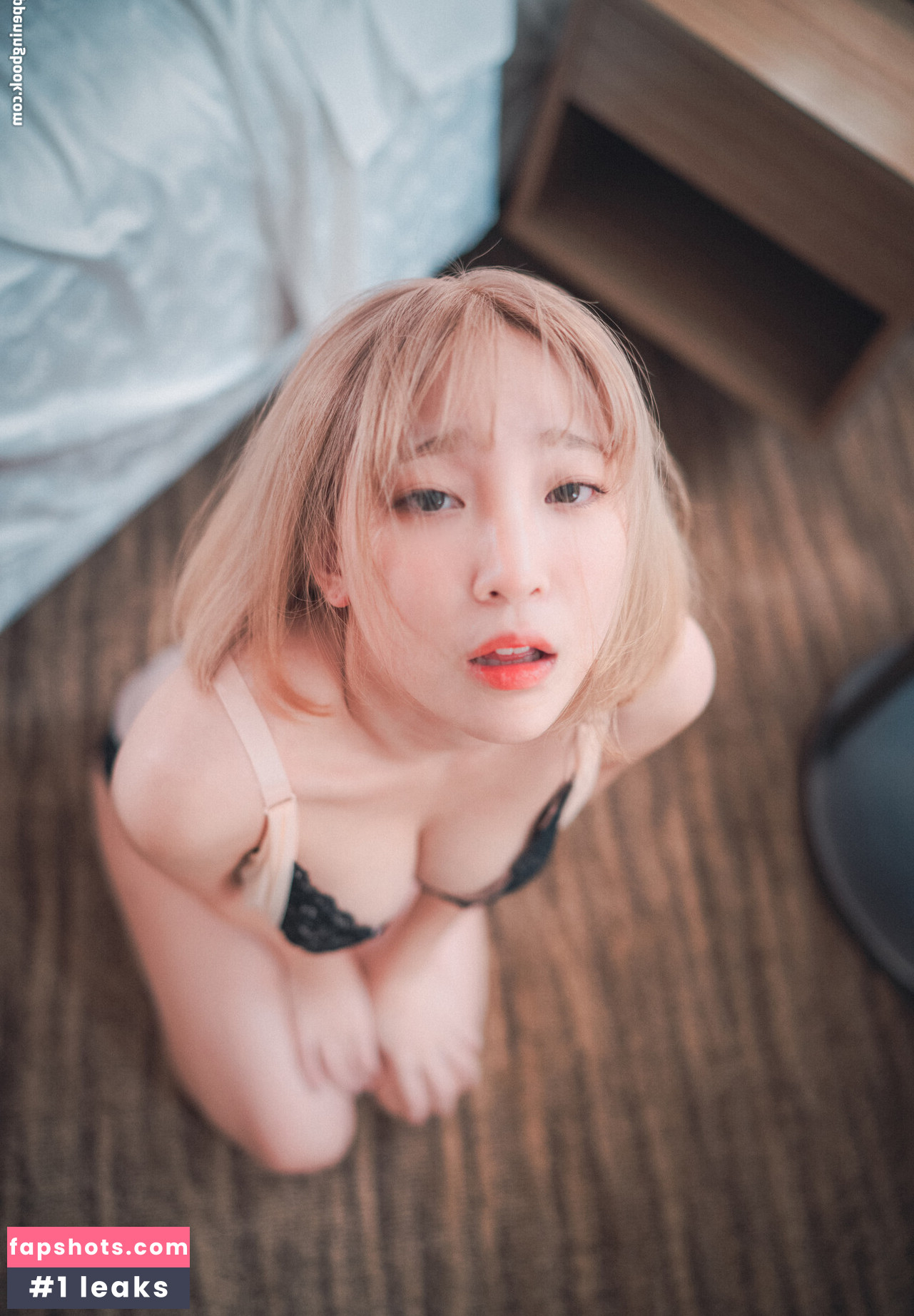 Inkyung gallery photo #699