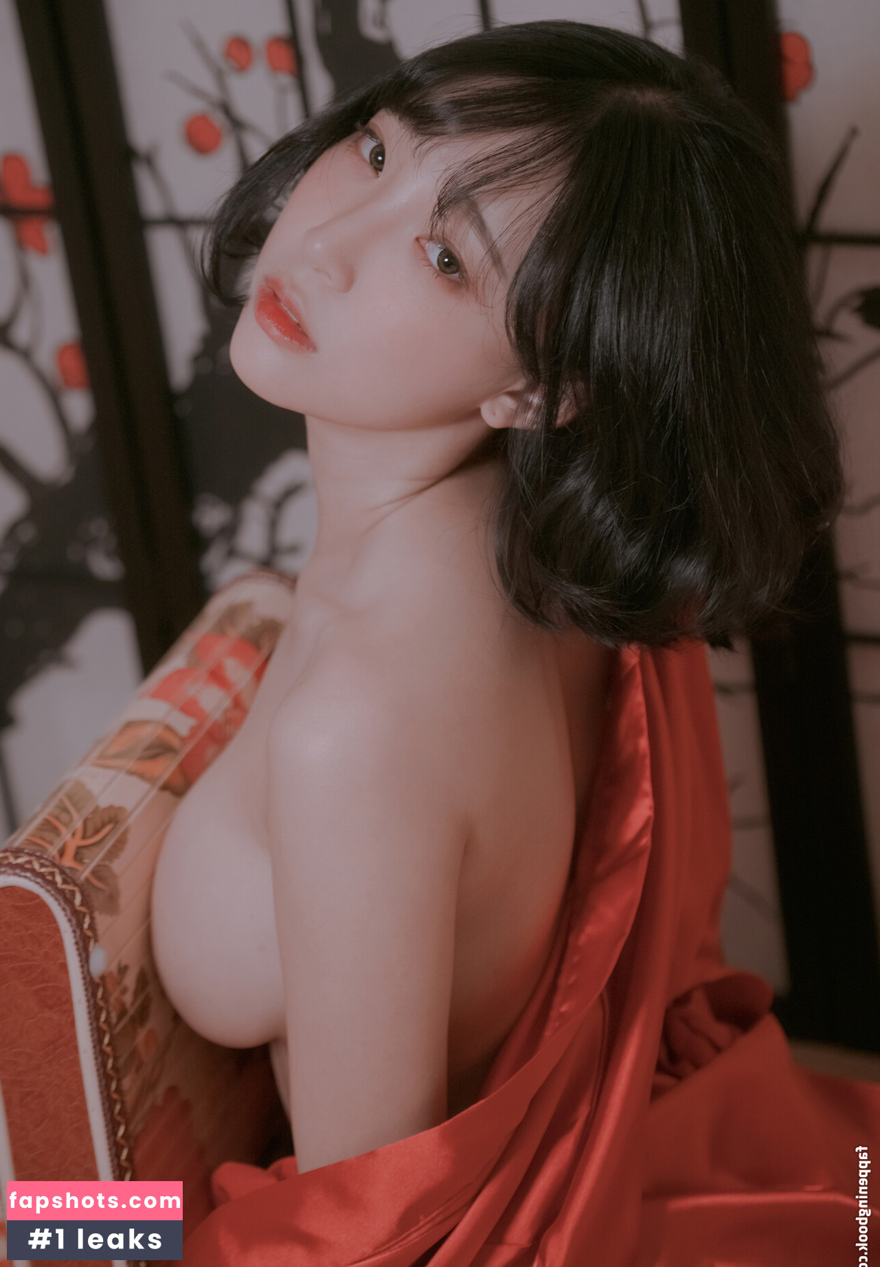 Inkyung gallery photo #700