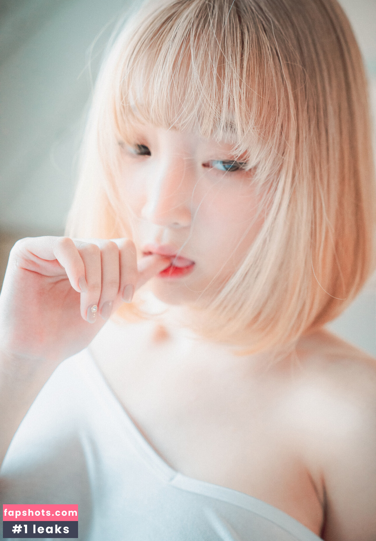 Inkyung gallery photo #704