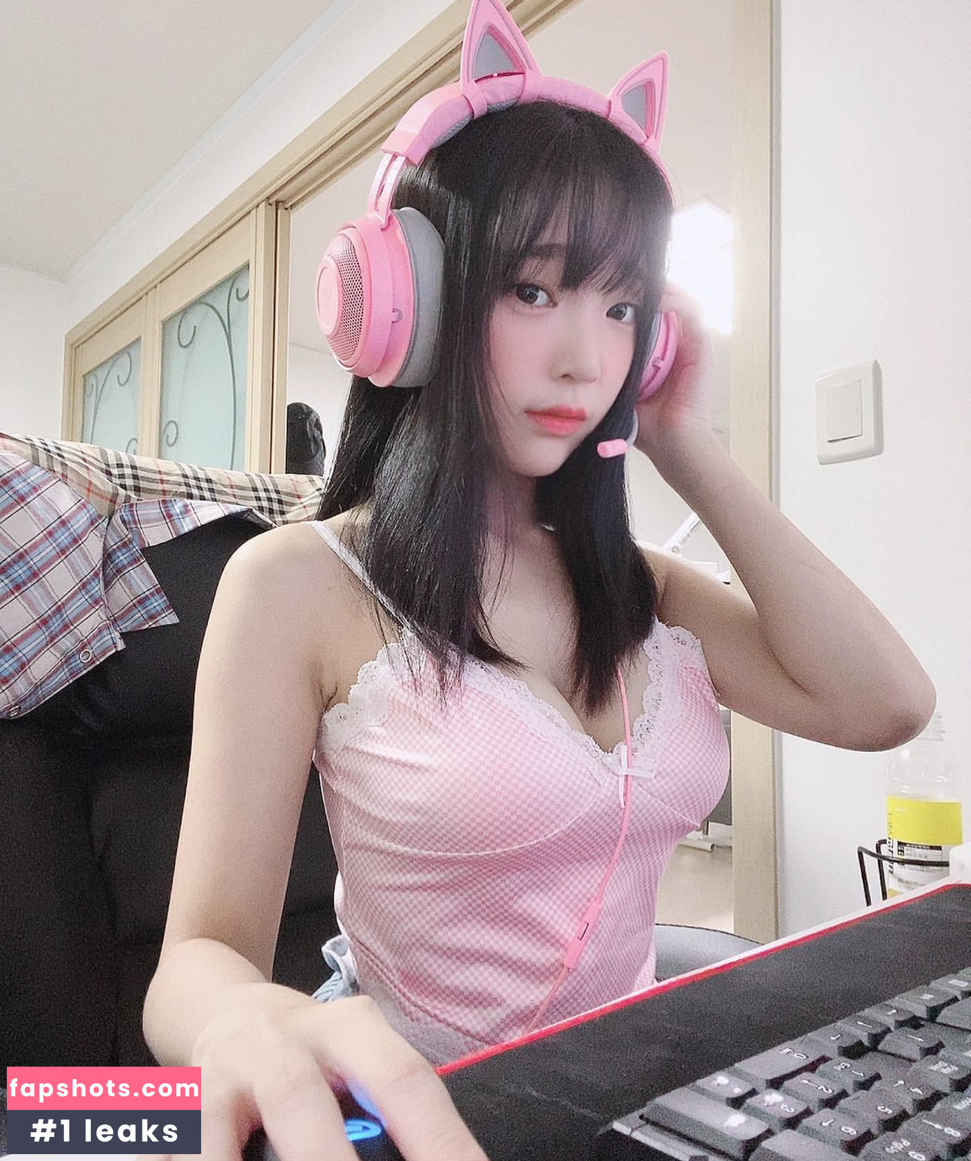 Inkyung gallery photo #728