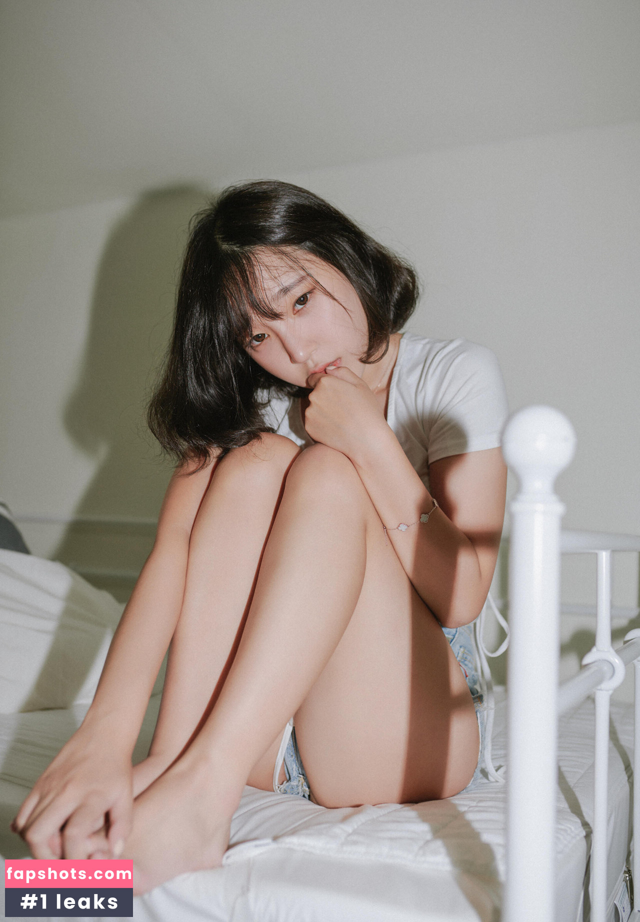 Inkyung gallery photo #767