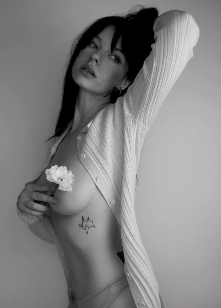 innervus gallery photo #1014