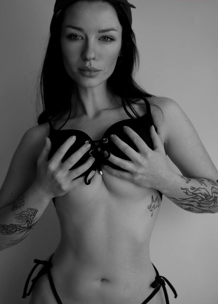 innervus gallery photo #1088