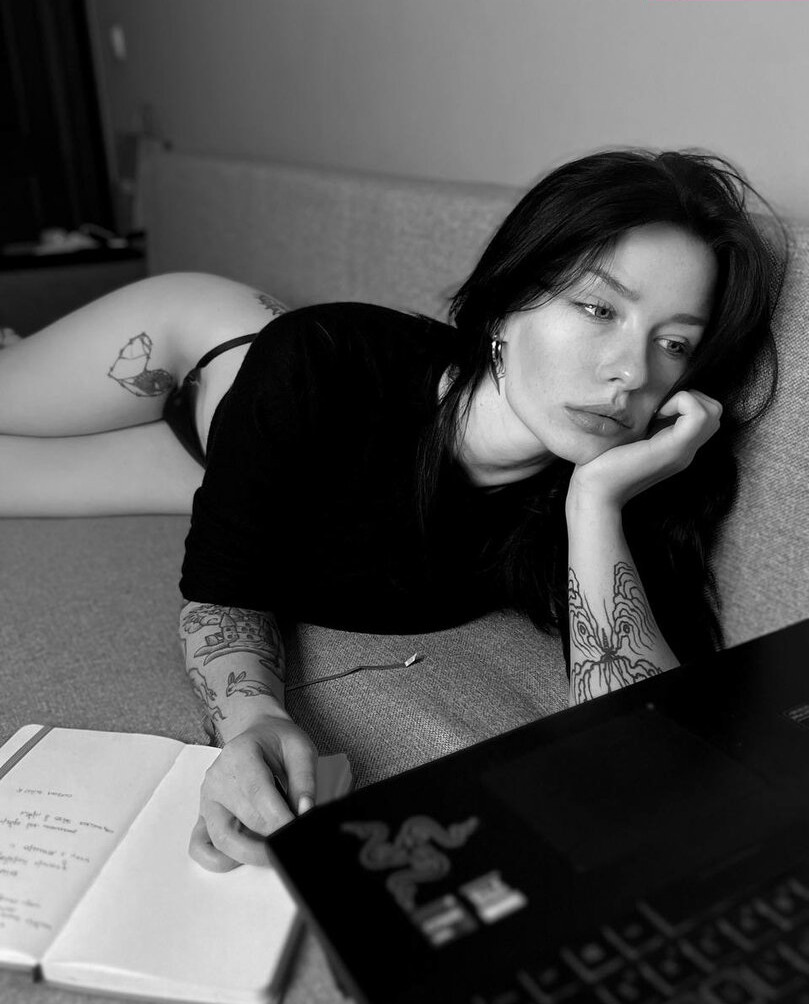 innervus gallery photo #1662