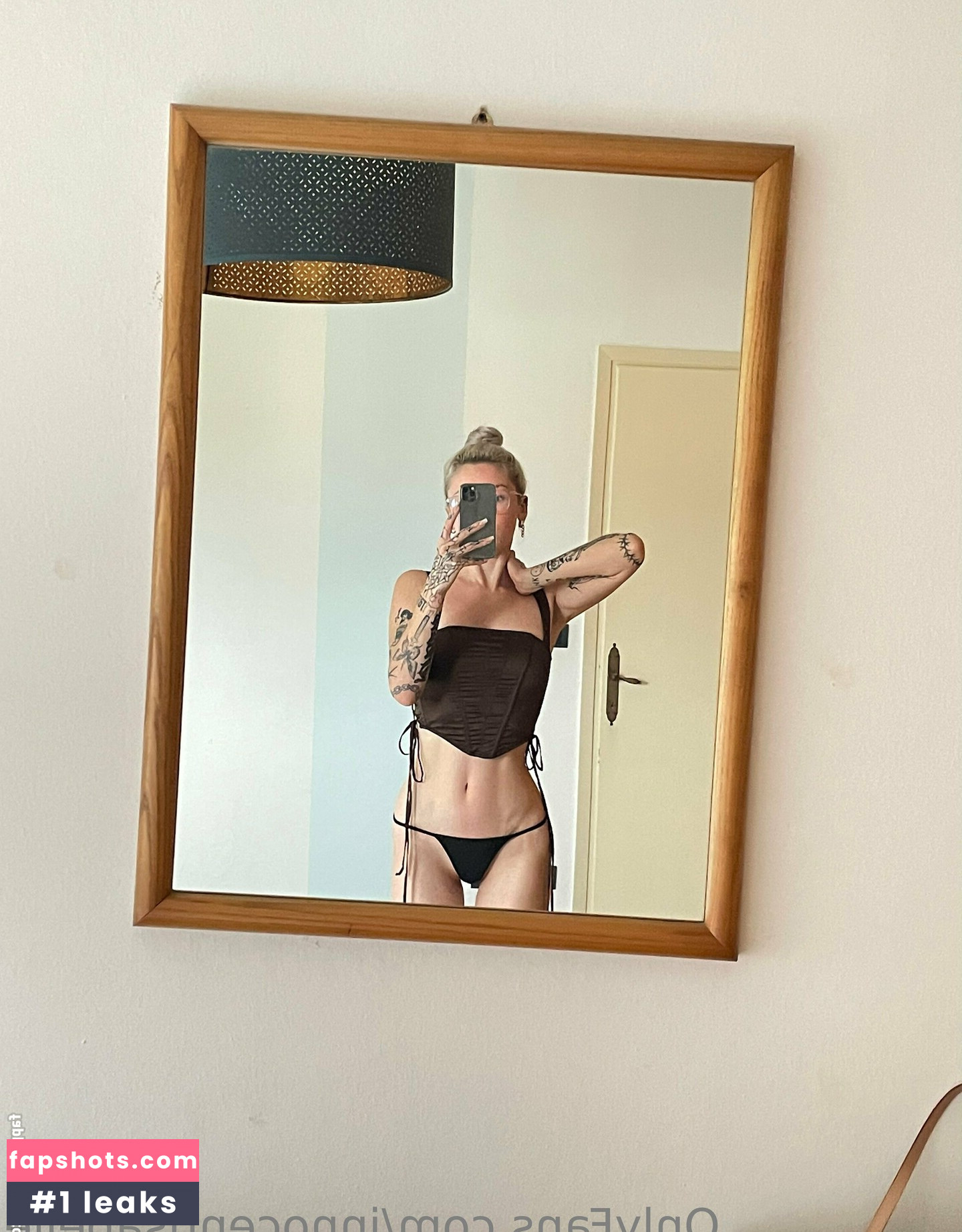 innocent.isabel gallery photo #6