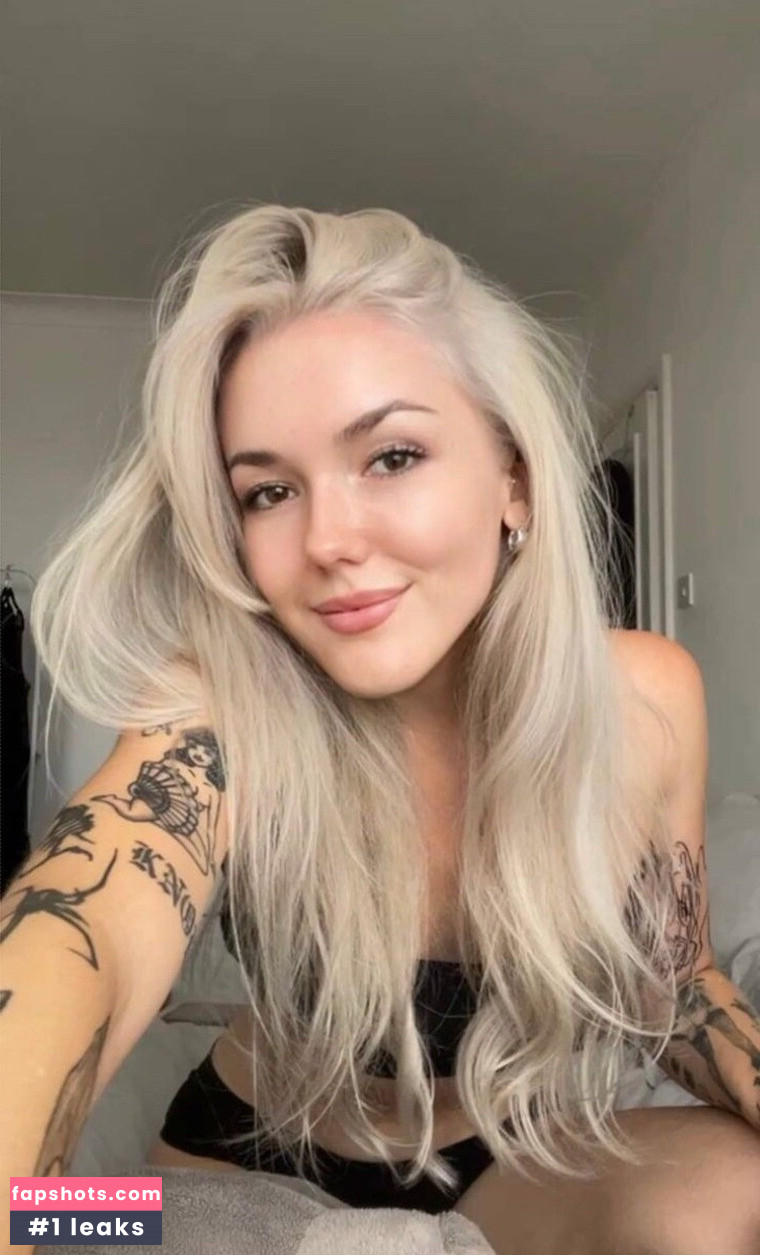 Innocent Isabelle Filtración Desnuda OnlyFans Foto #15 - Fapshots