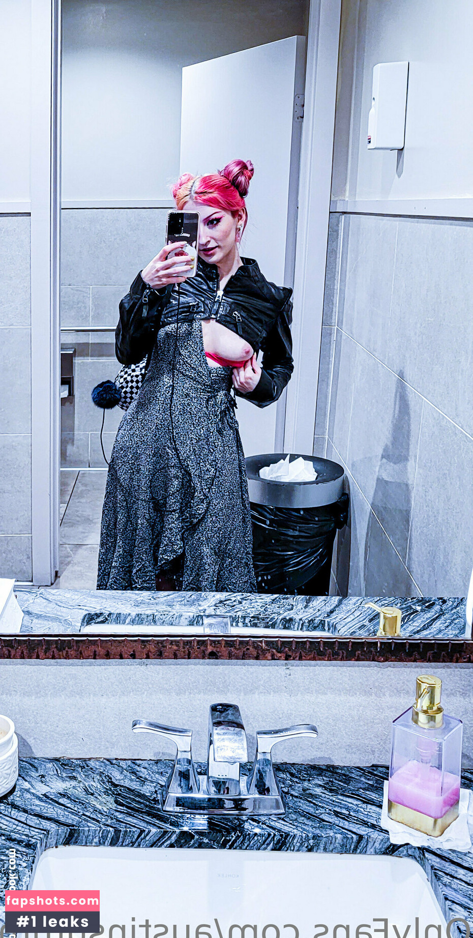 InnocentElixir gallery photo #78