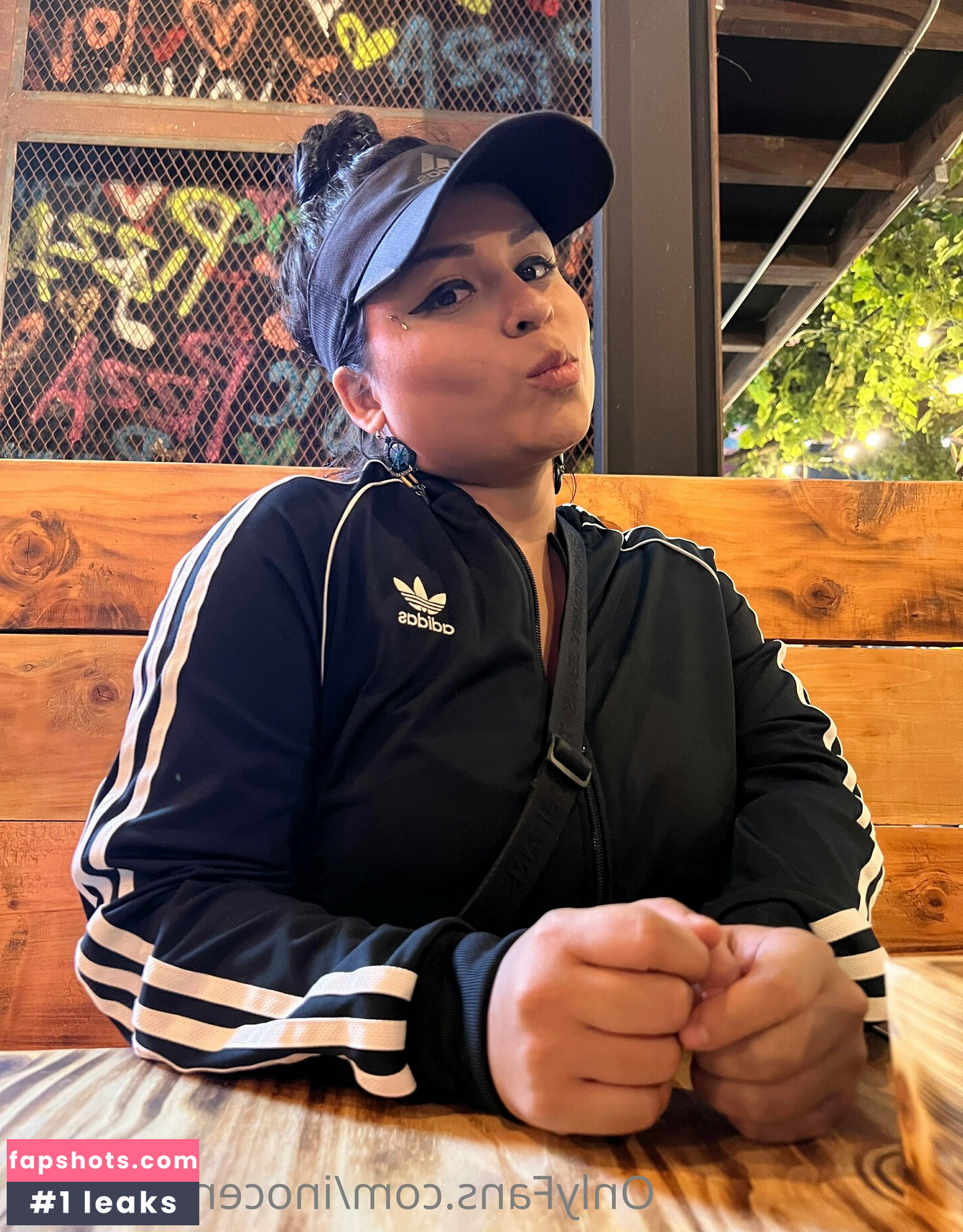 inocentekitty11 gallery photo #10