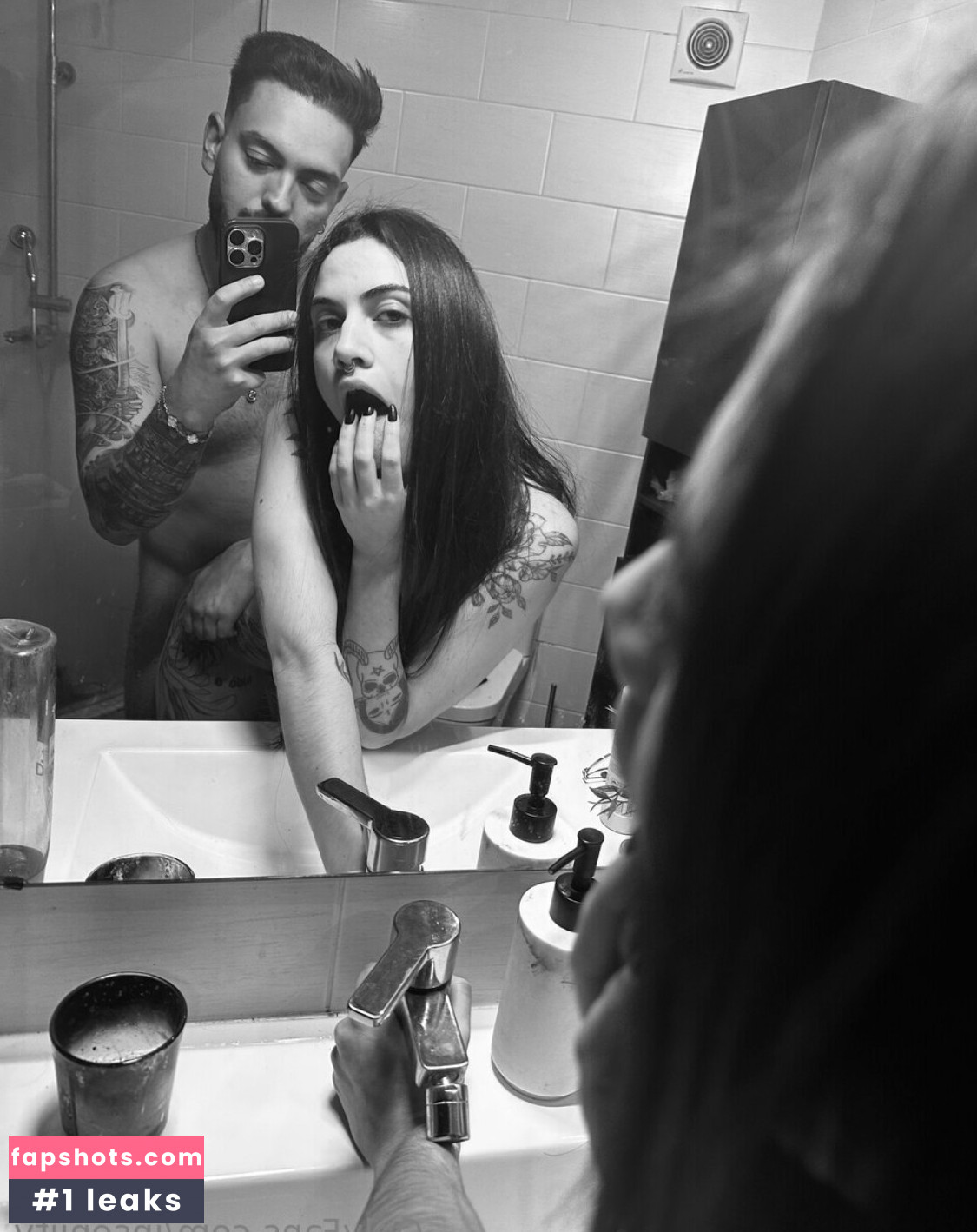 inseniity gallery photo #5