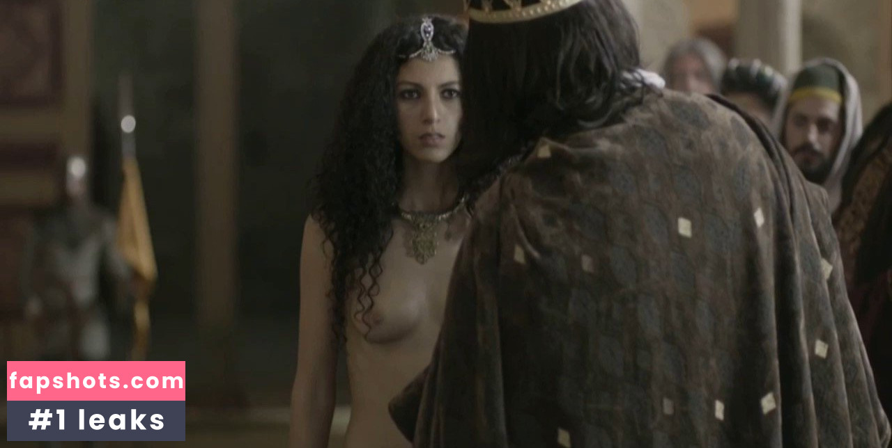 Inti El Meskine nude babe gallery