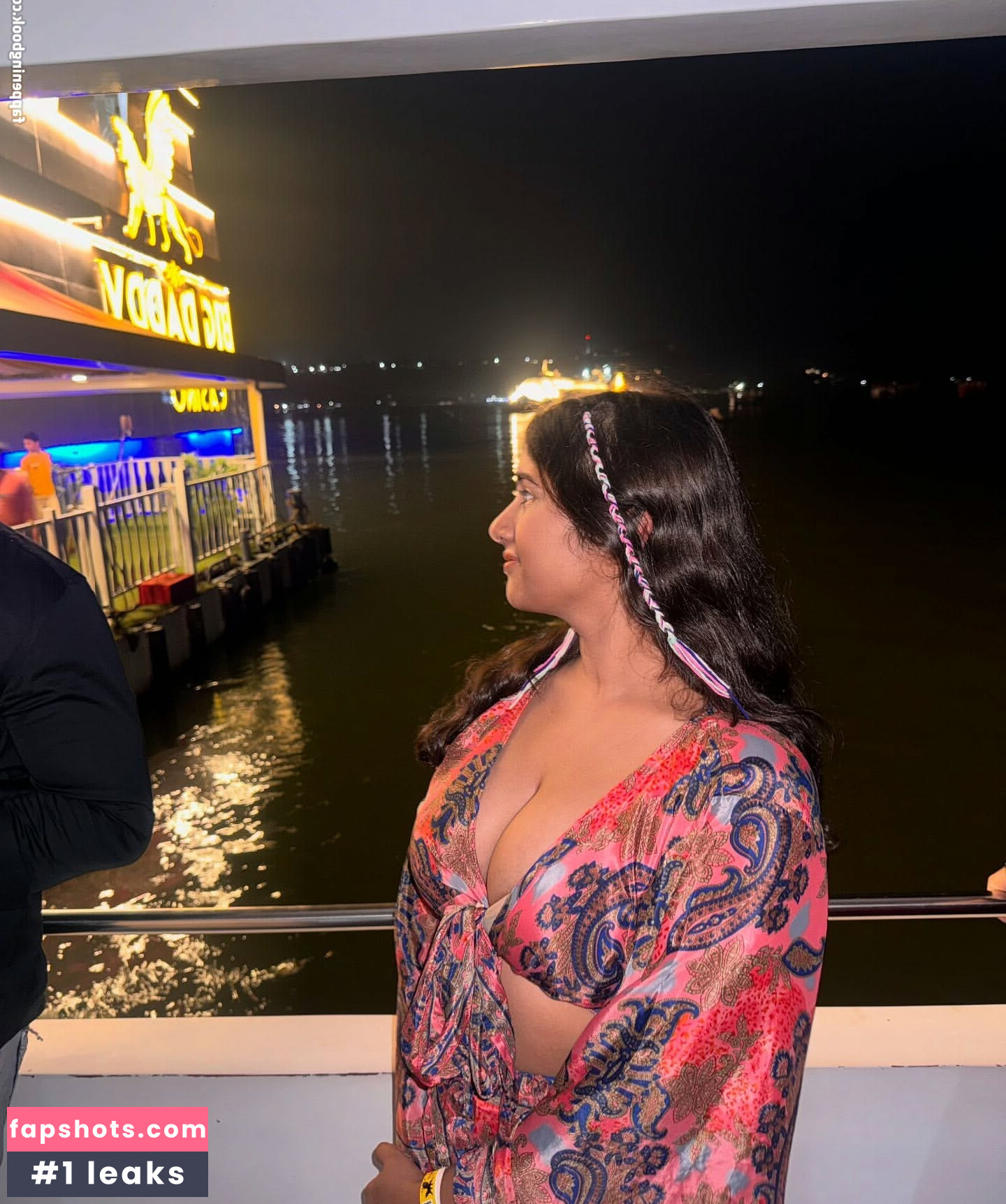 Ipsita Nandi / _ipsita_x gallery photo #3