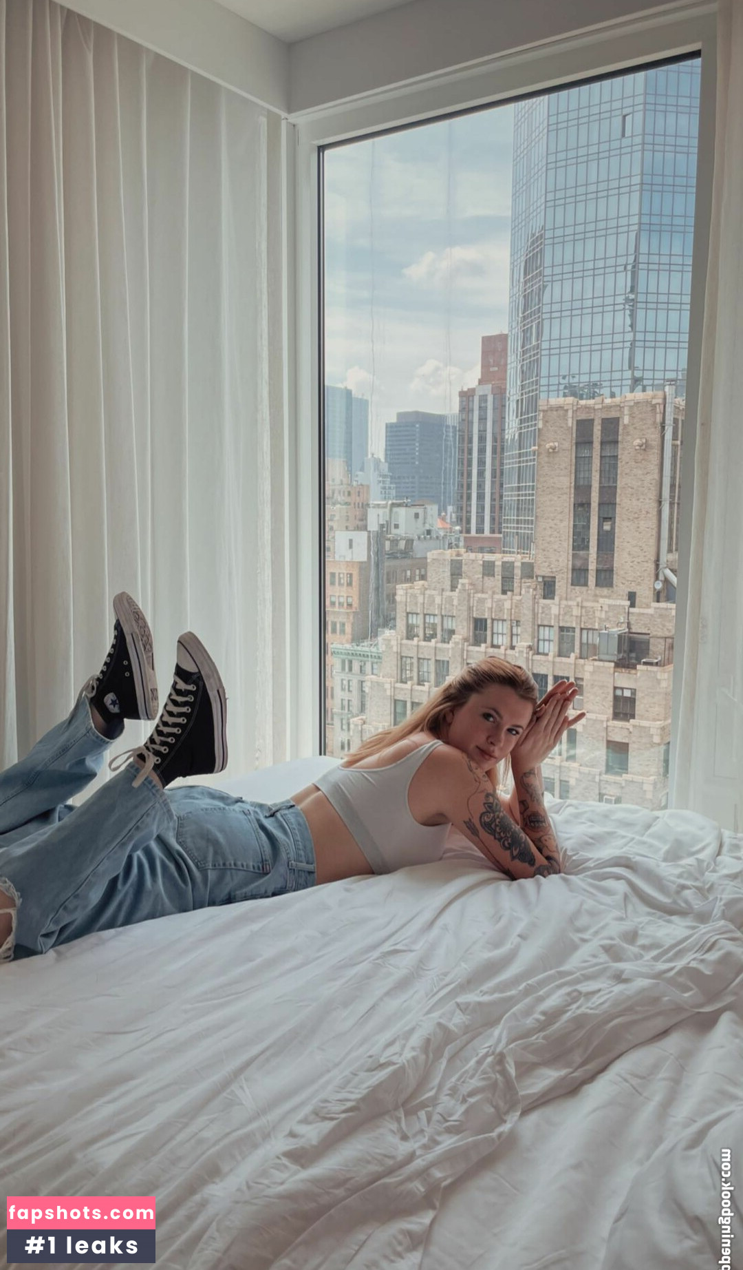 Ireland Baldwin gallery photo #132