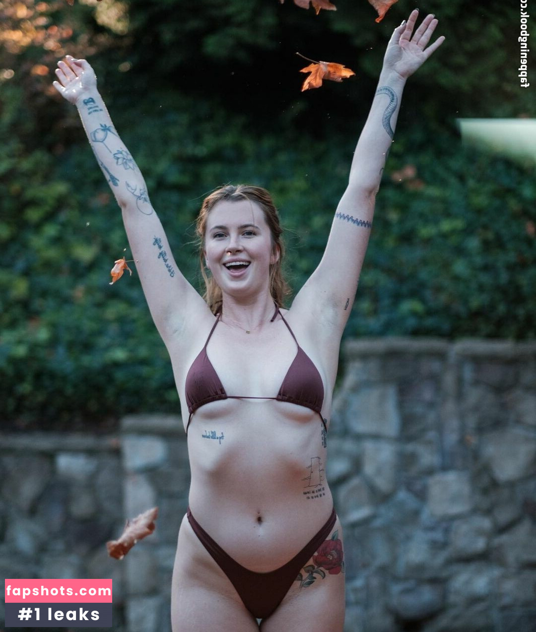 Ireland Baldwin gallery photo #187
