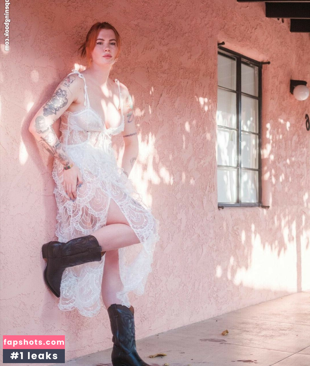 Ireland Baldwin gallery photo #194