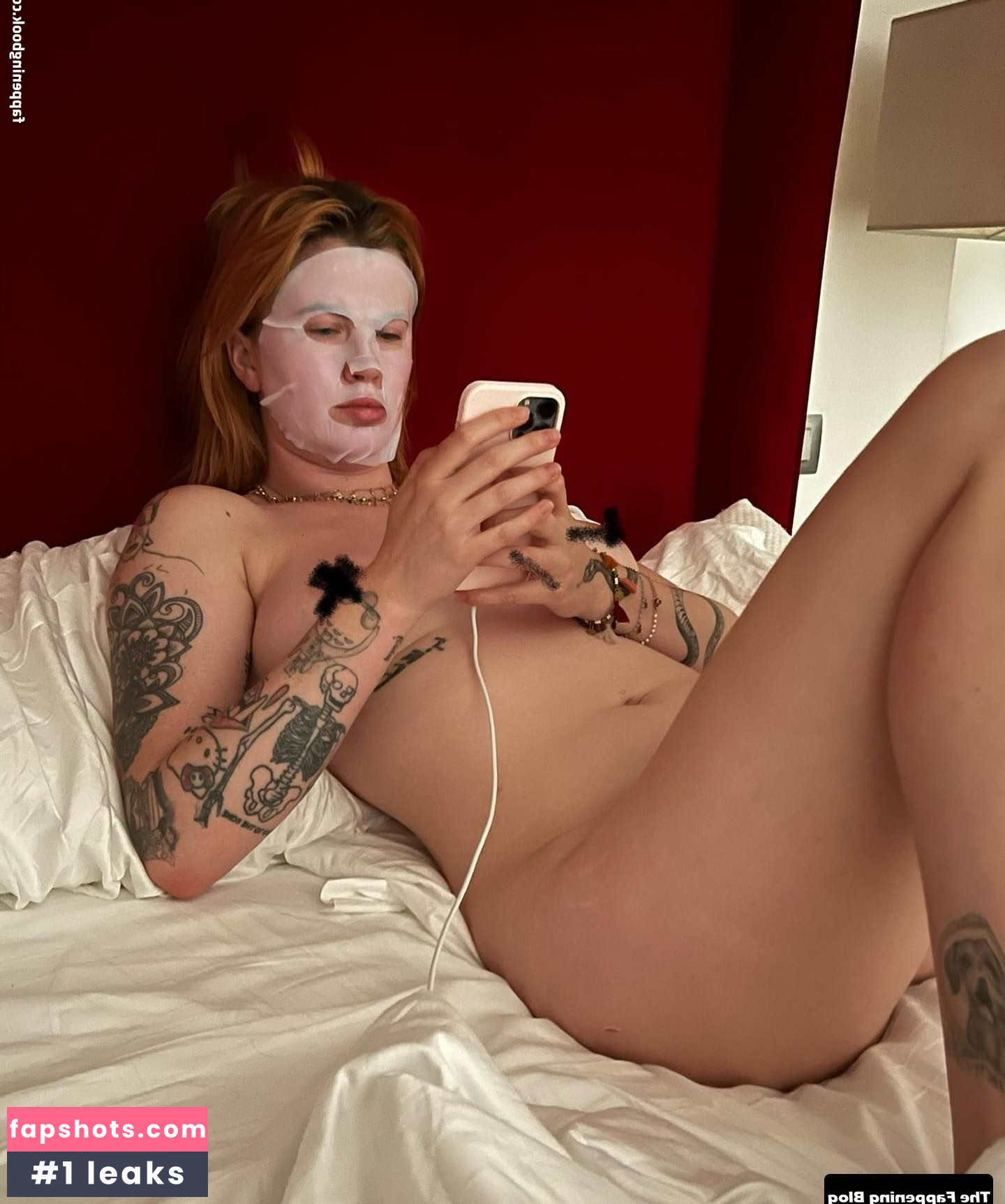 Ireland Baldwin gallery photo #201