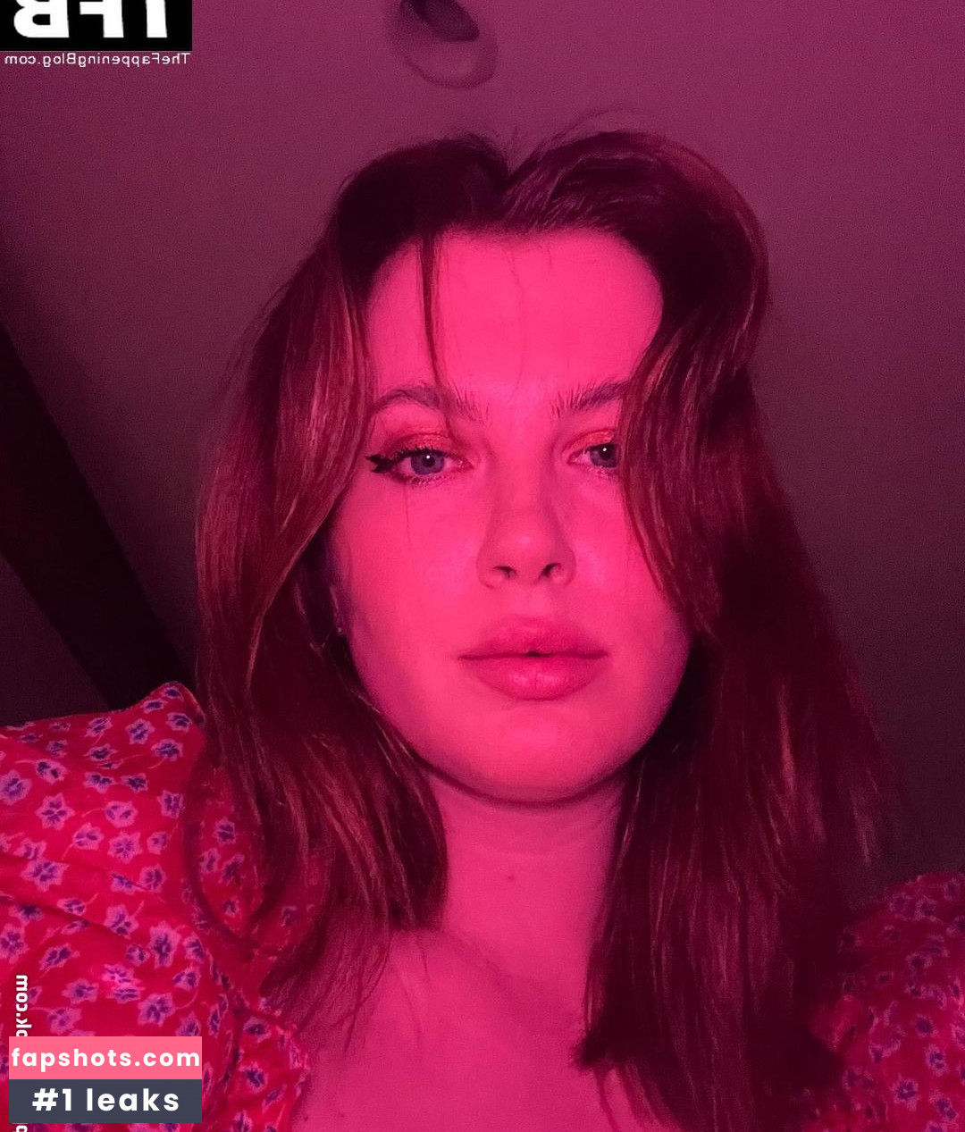 Ireland Baldwin gallery photo #257