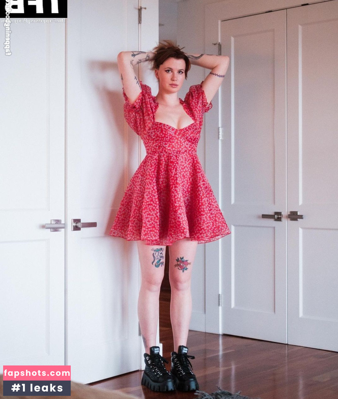 Ireland Baldwin gallery photo #258