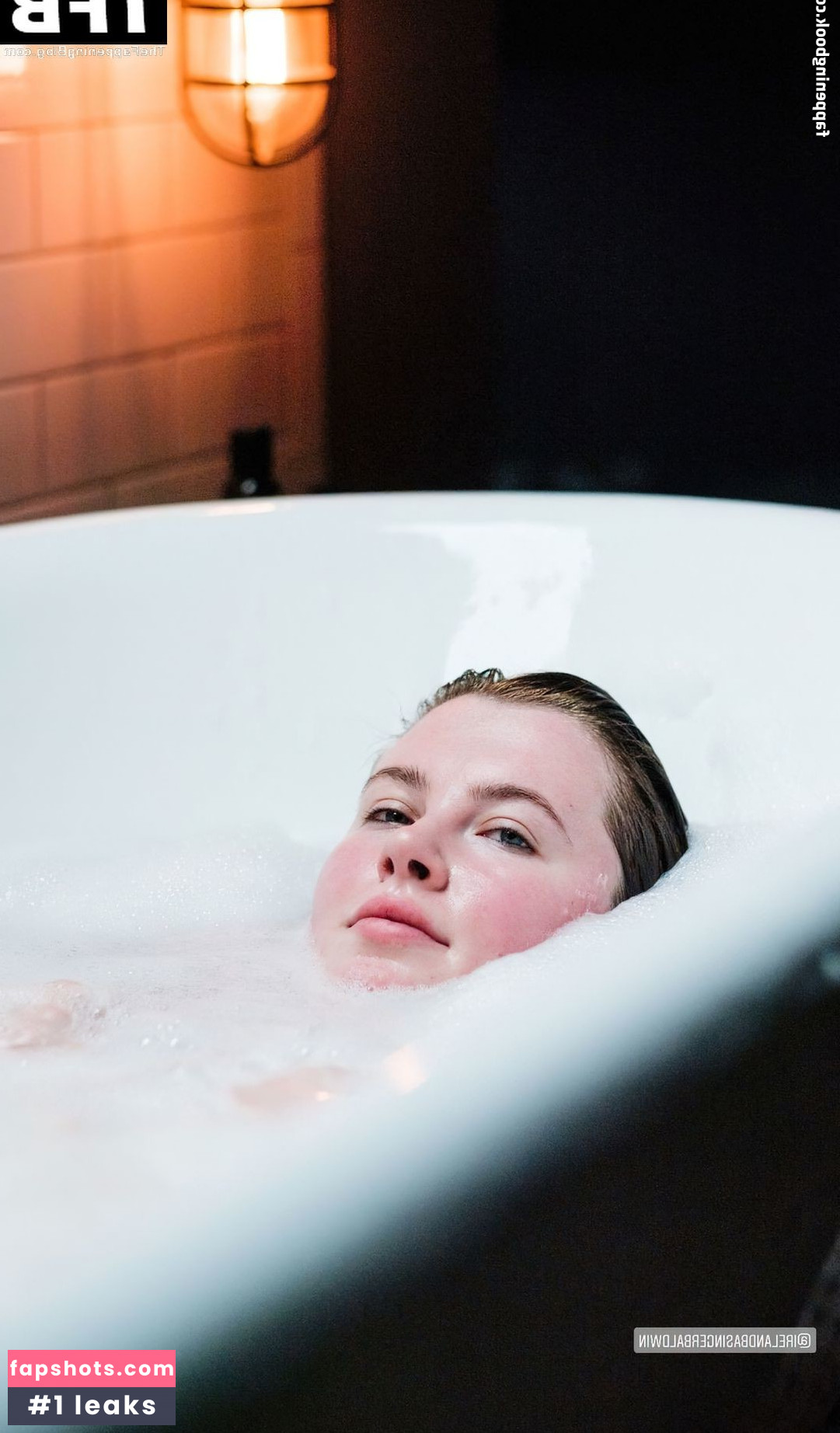 Ireland Baldwin gallery photo #273