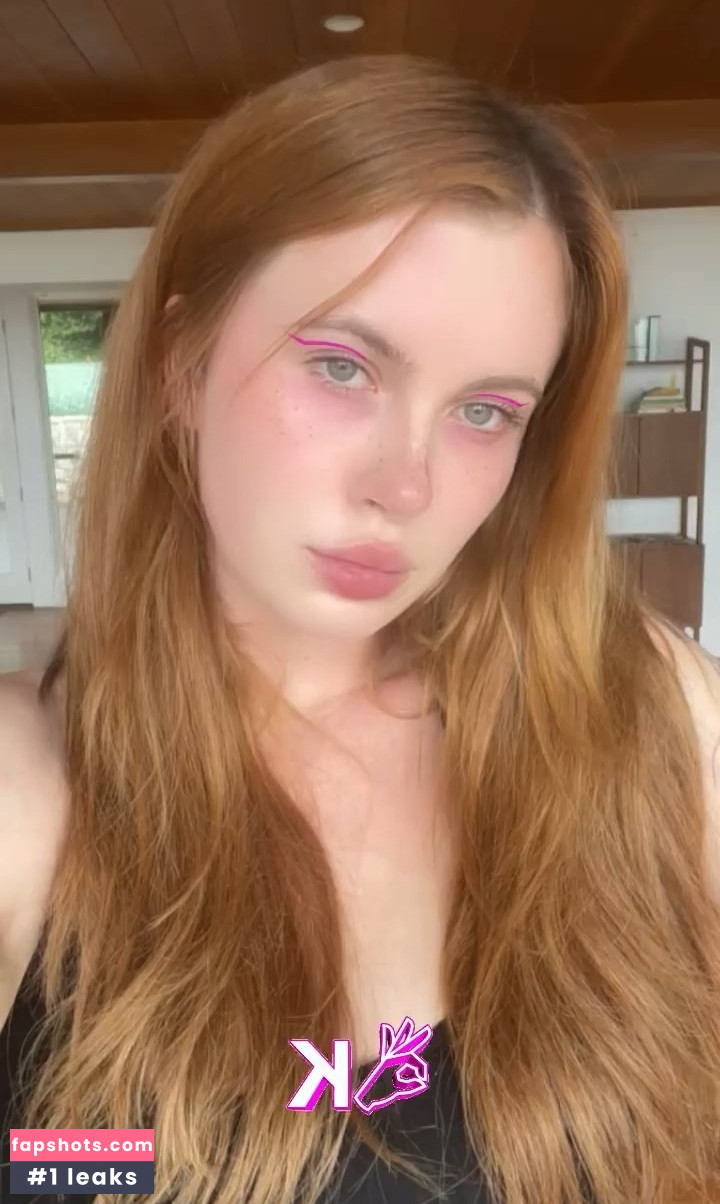 Ireland Baldwin gallery photo #281