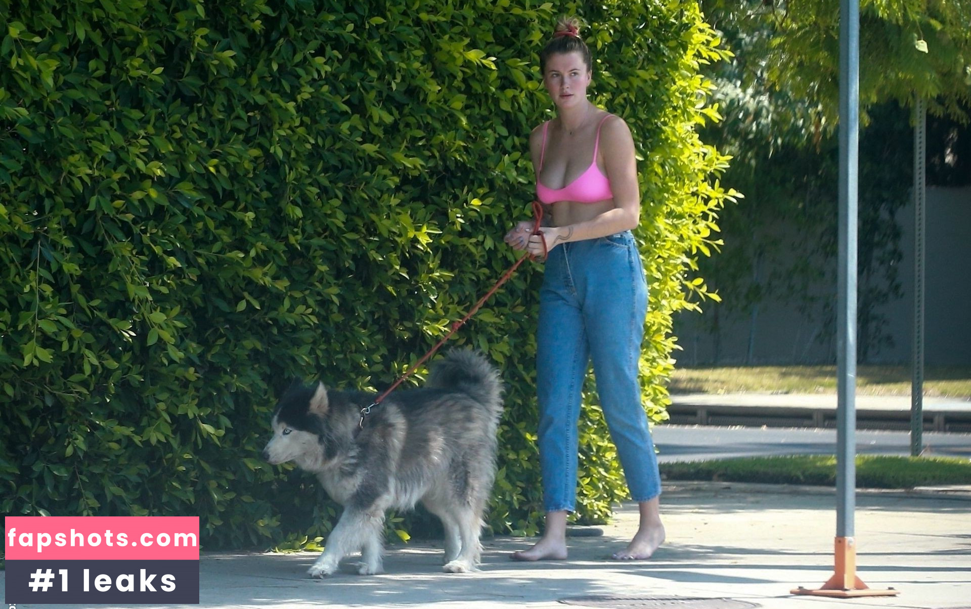 Ireland Baldwin gallery photo #312