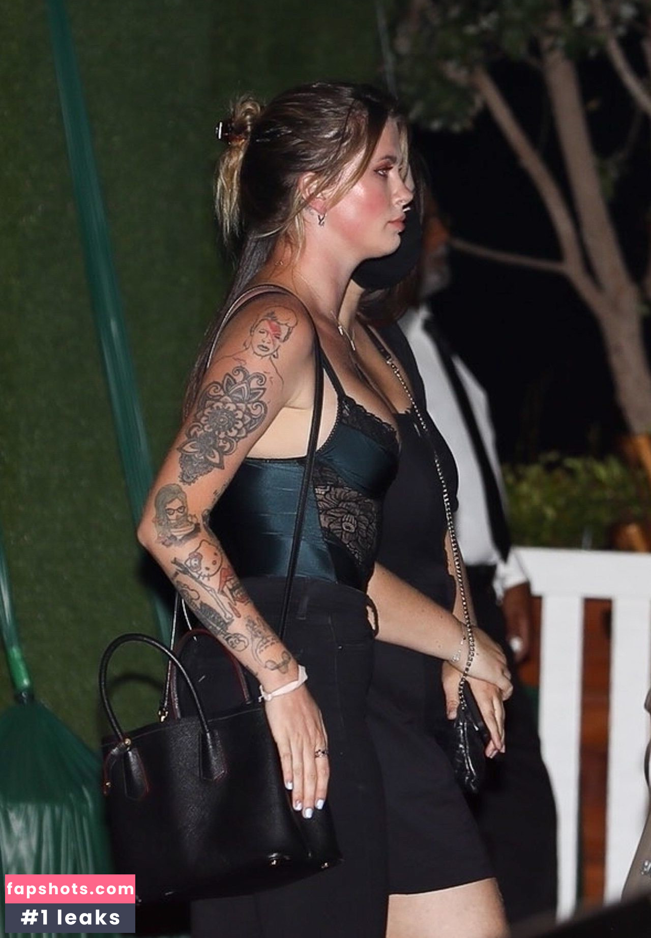 Ireland Baldwin gallery photo #336