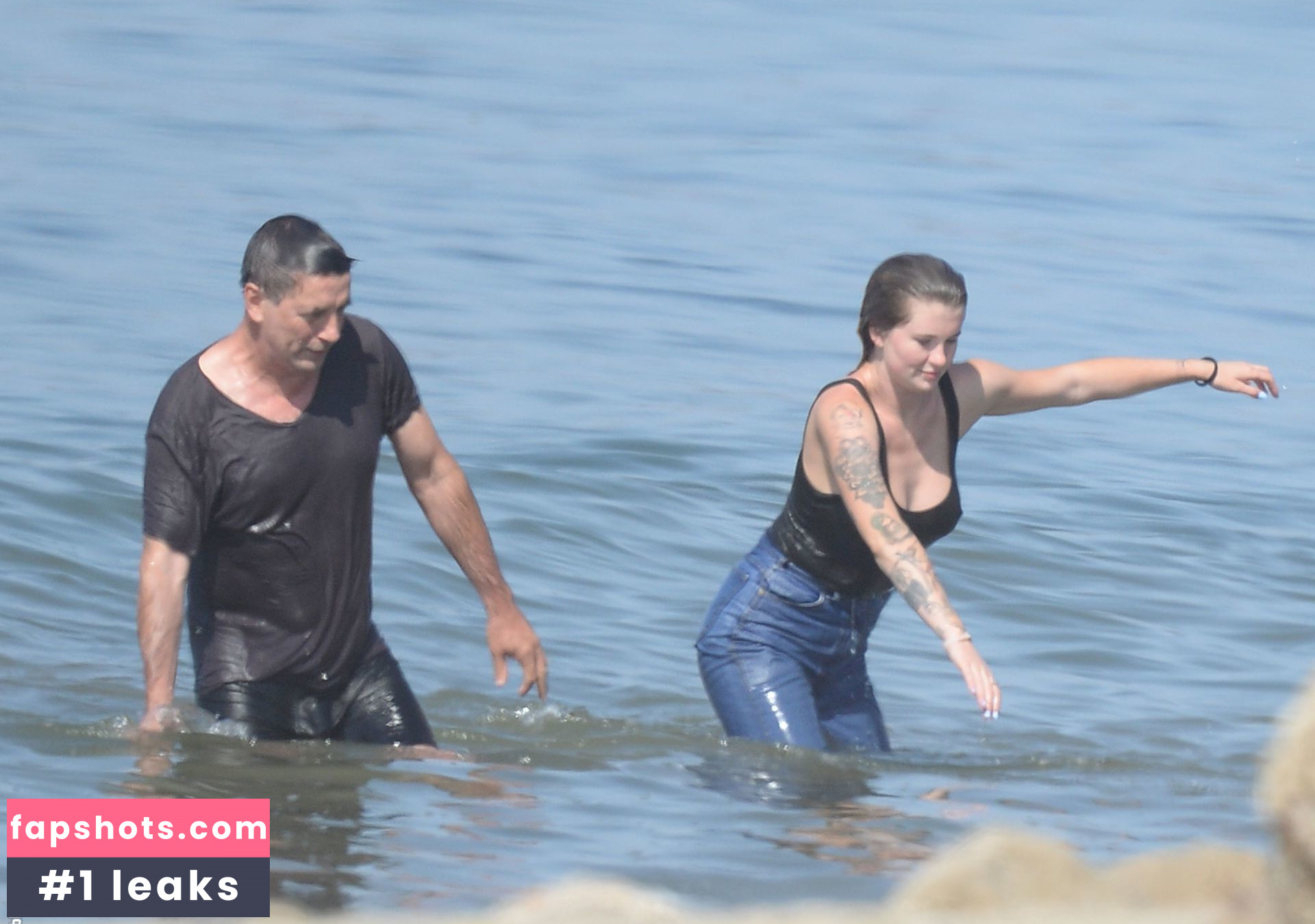 Ireland Baldwin gallery photo #341