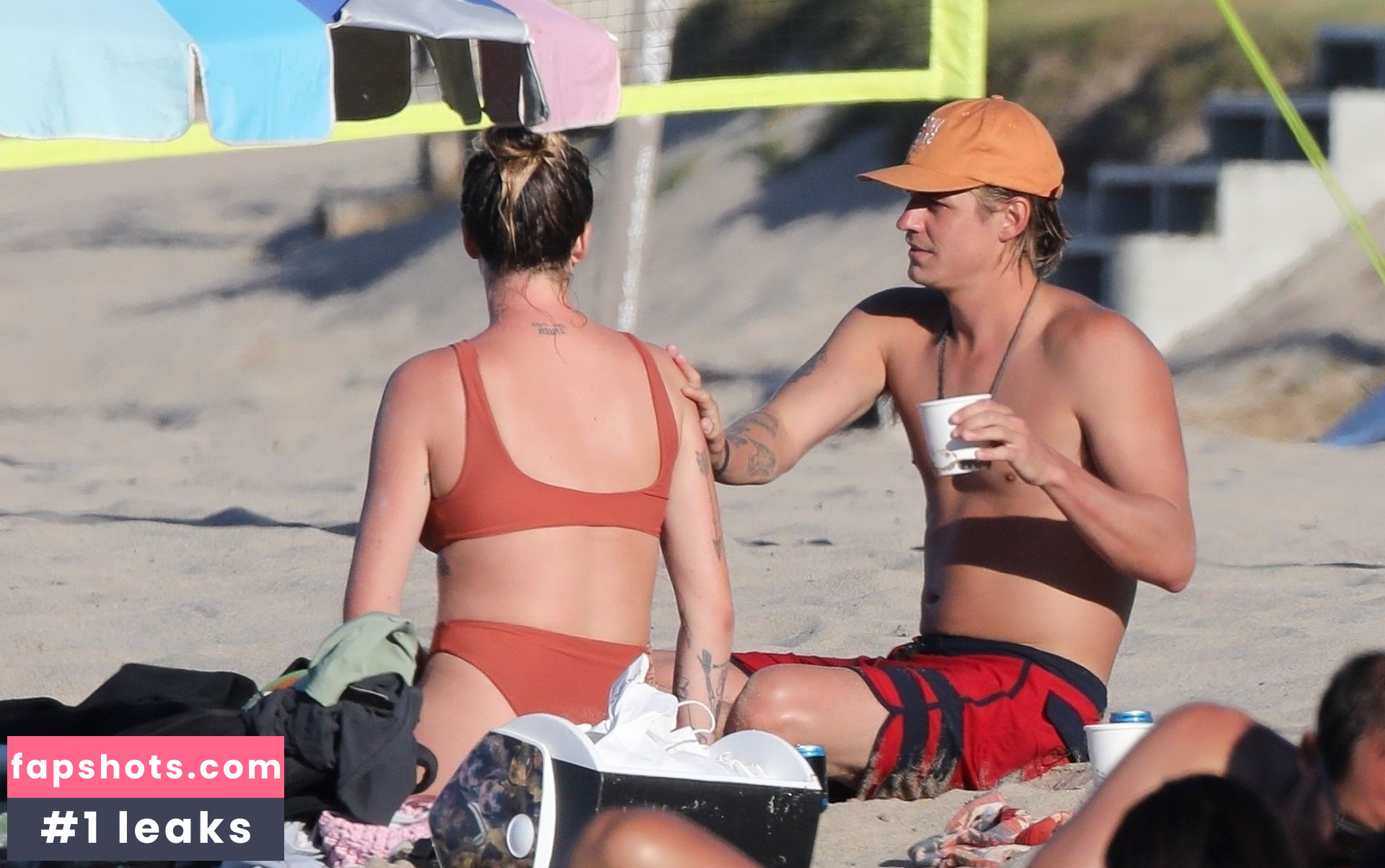 Ireland Baldwin gallery photo #393