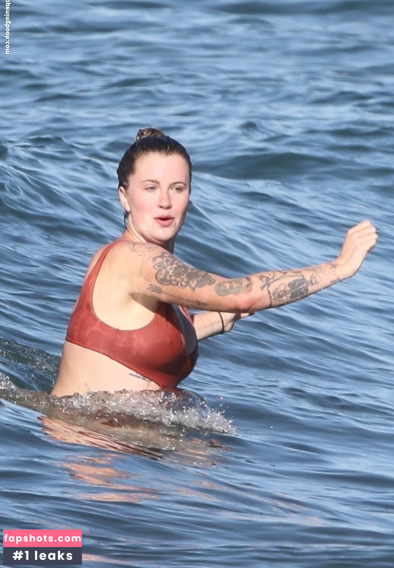 Ireland Baldwin gallery photo #395