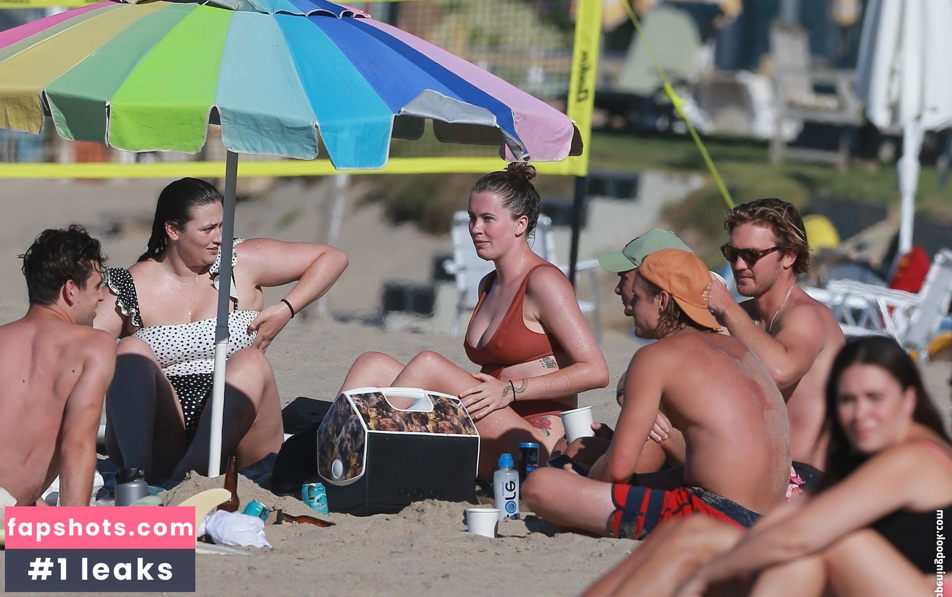 Ireland Baldwin gallery photo #416