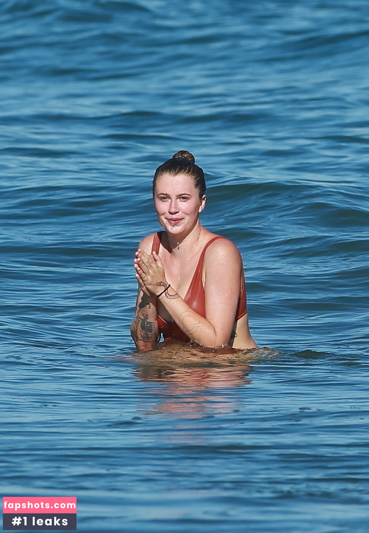 Ireland Baldwin gallery photo #417
