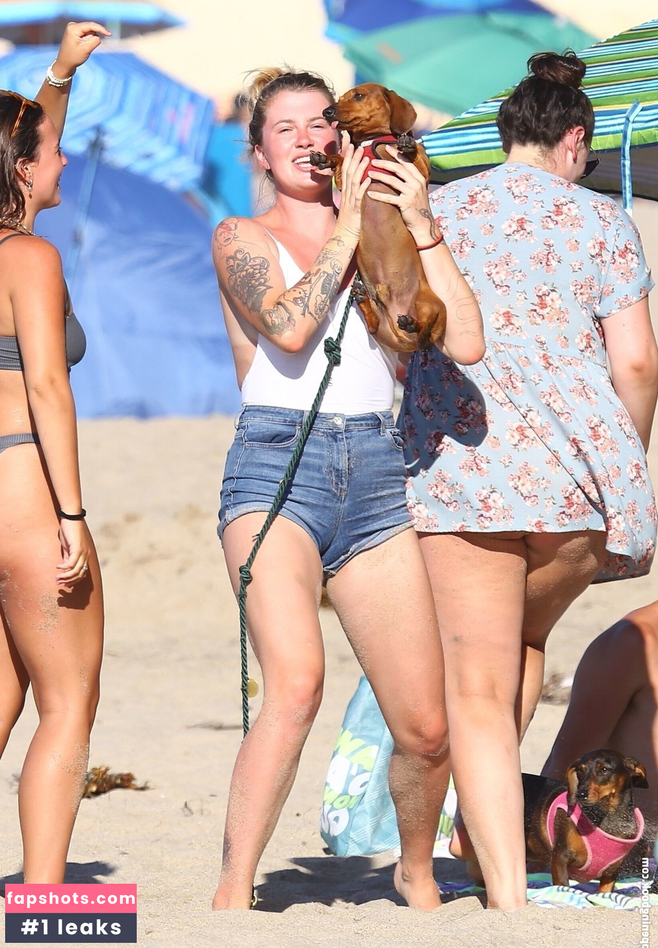 Ireland Baldwin gallery photo #468