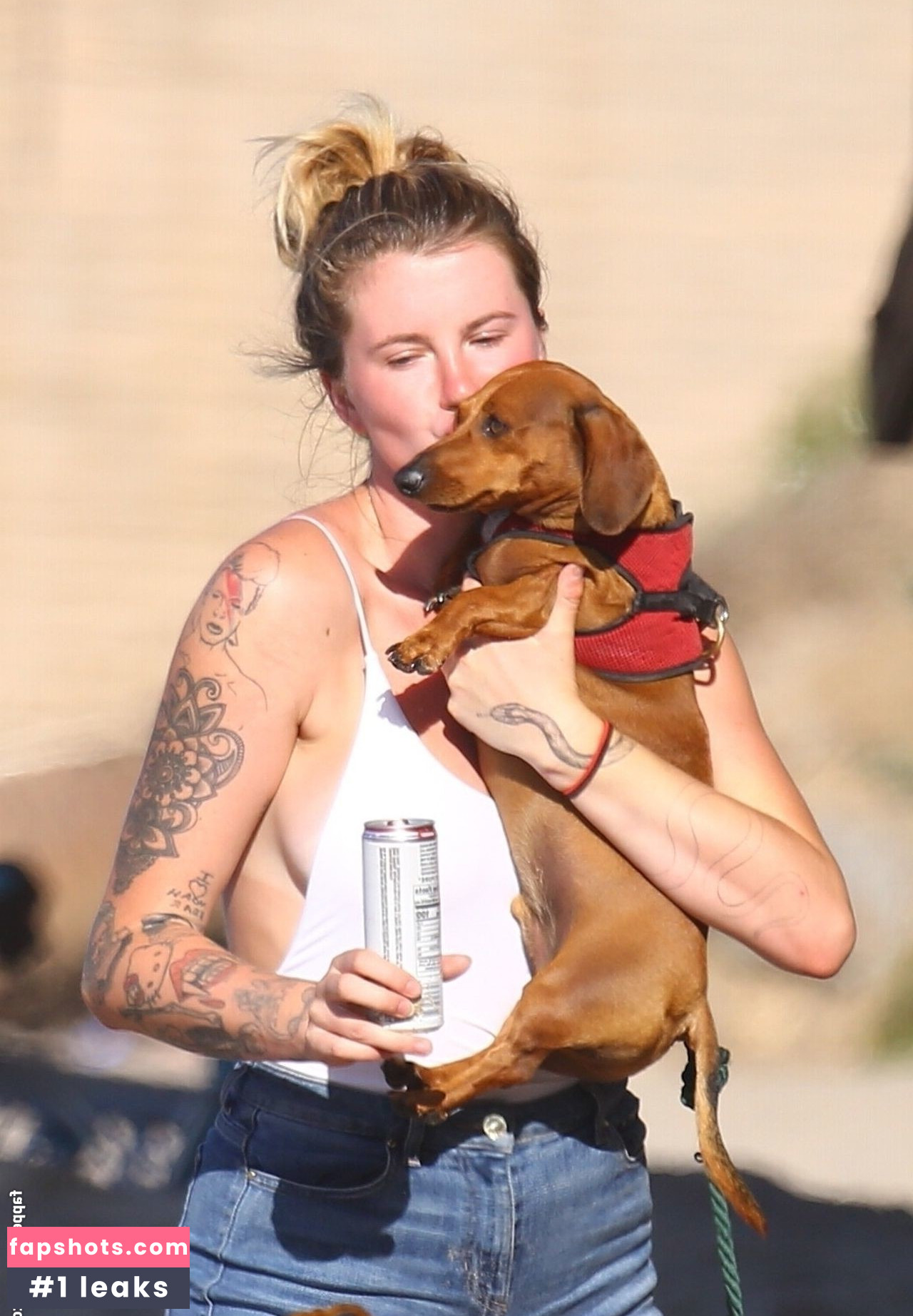 Ireland Baldwin gallery photo #479