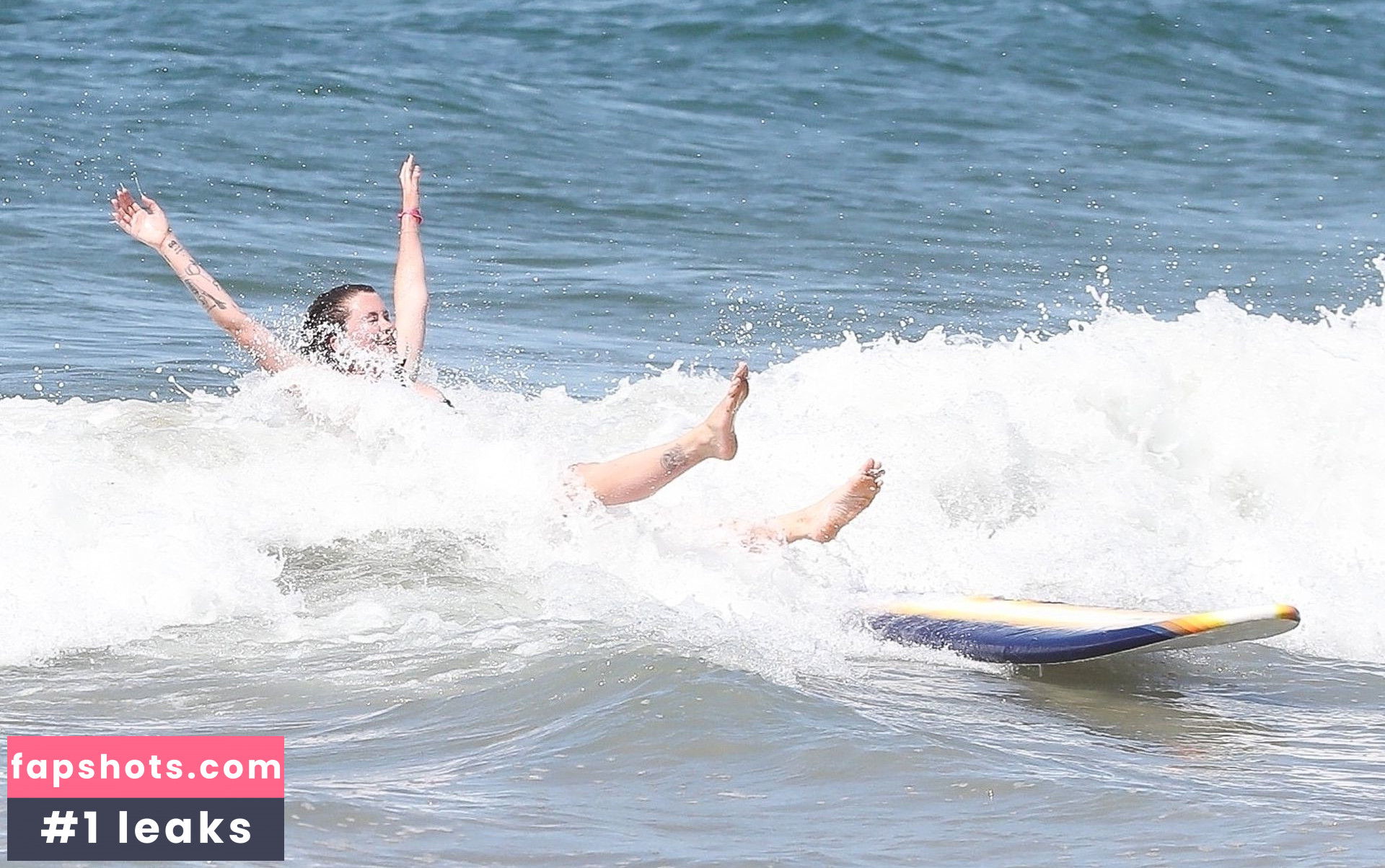 Ireland Baldwin gallery photo #520