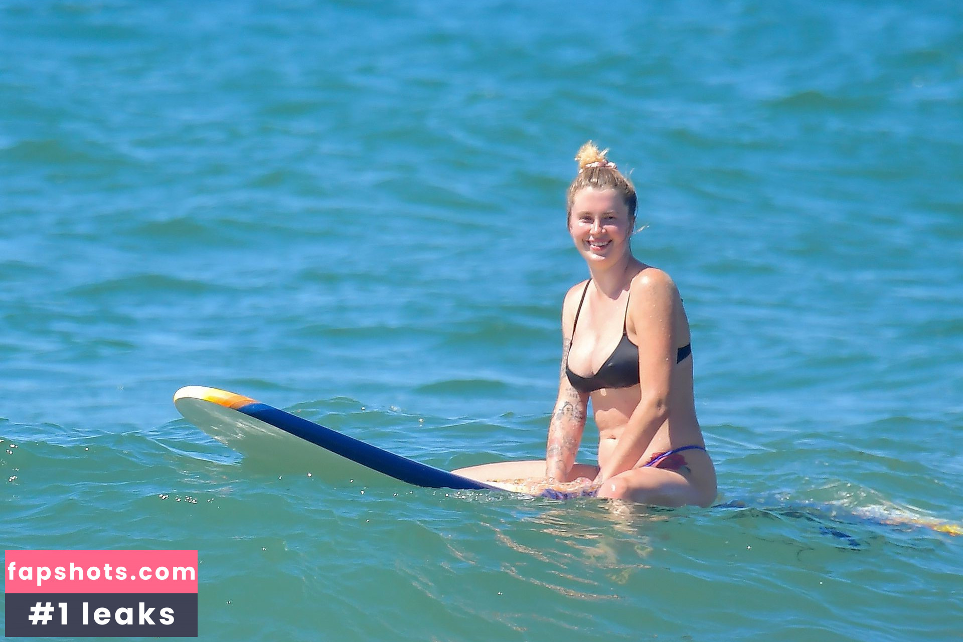 Ireland Baldwin gallery photo #543