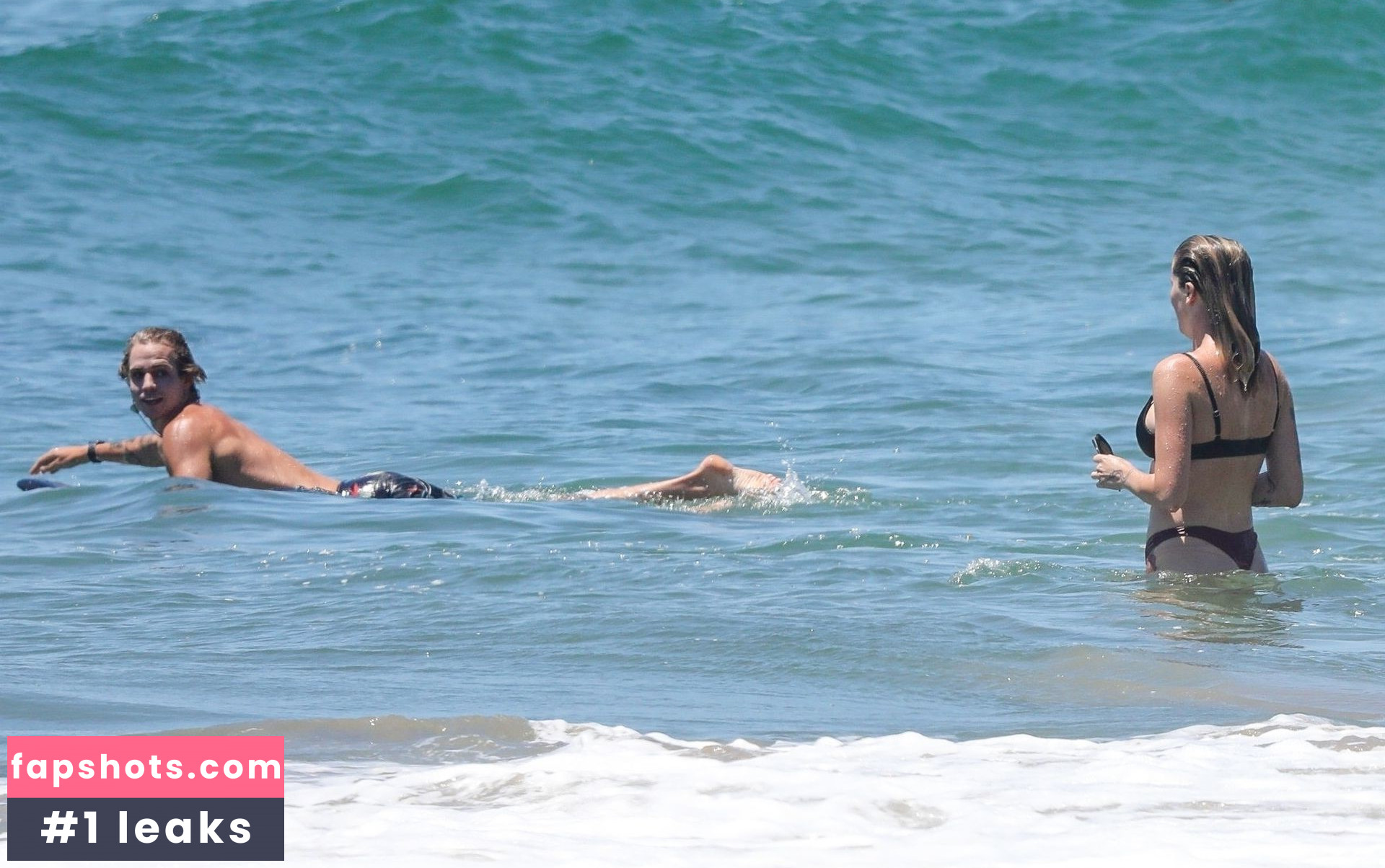 Ireland Baldwin gallery photo #568