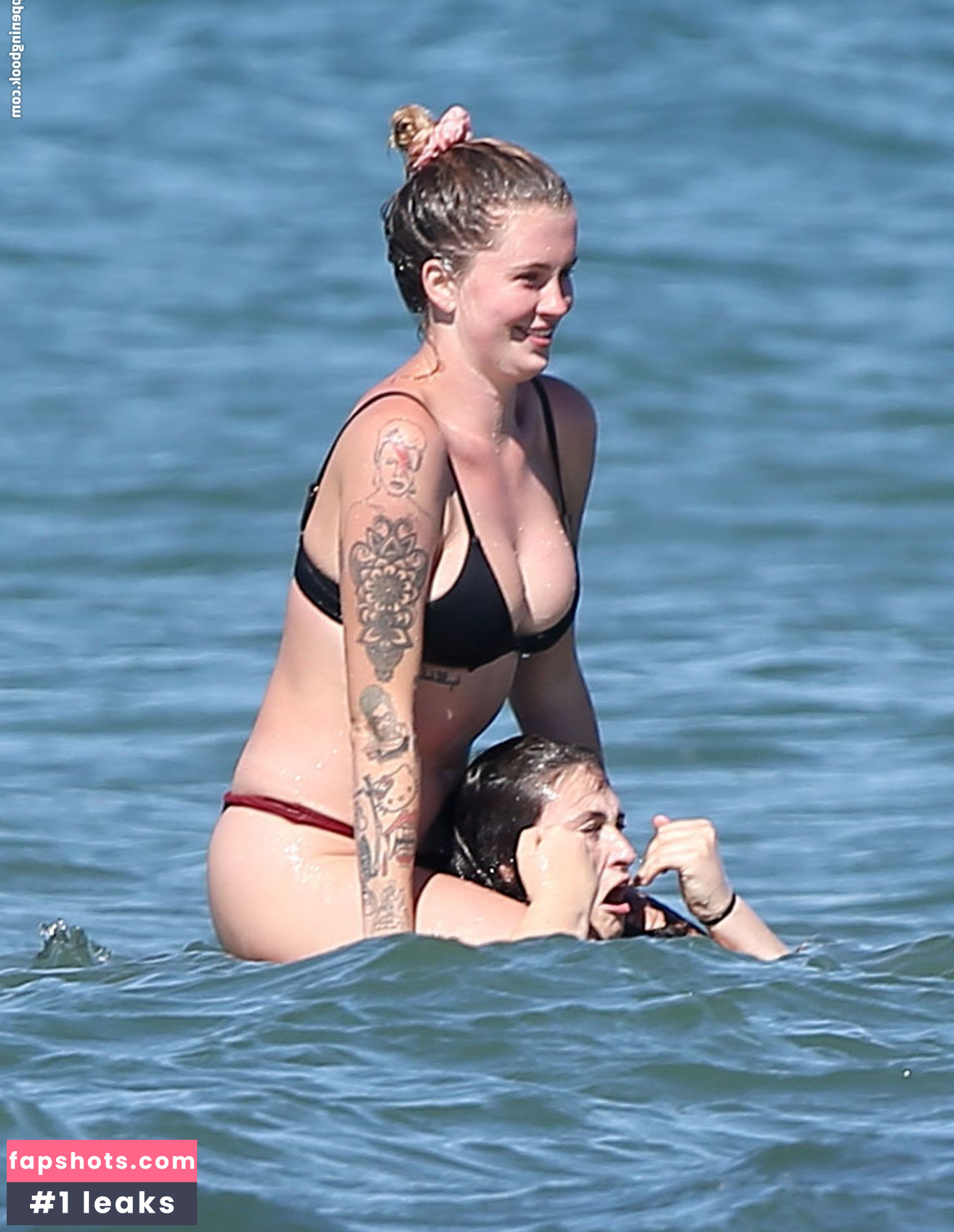 Ireland Baldwin gallery photo #586