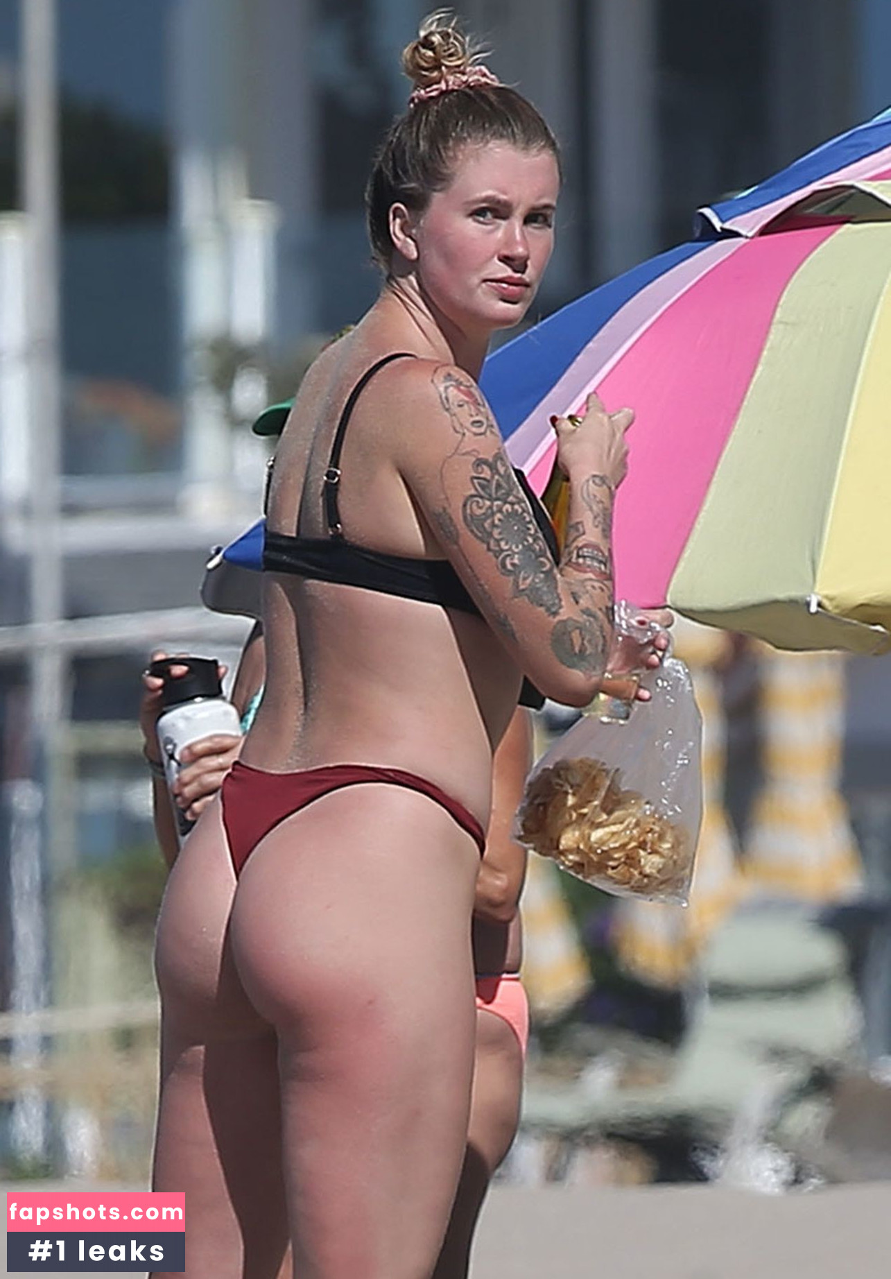 Ireland Baldwin gallery photo #588