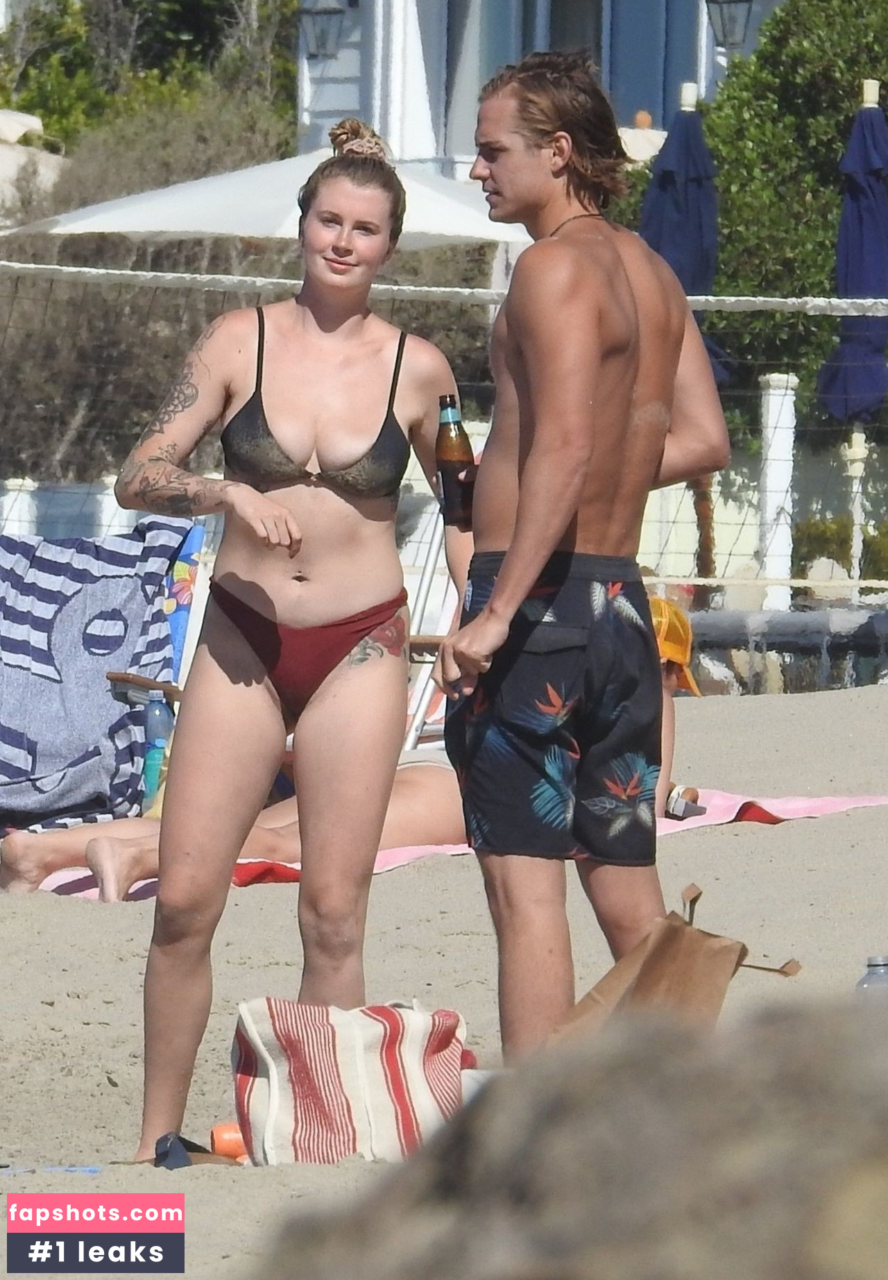 Ireland Baldwin gallery photo #598