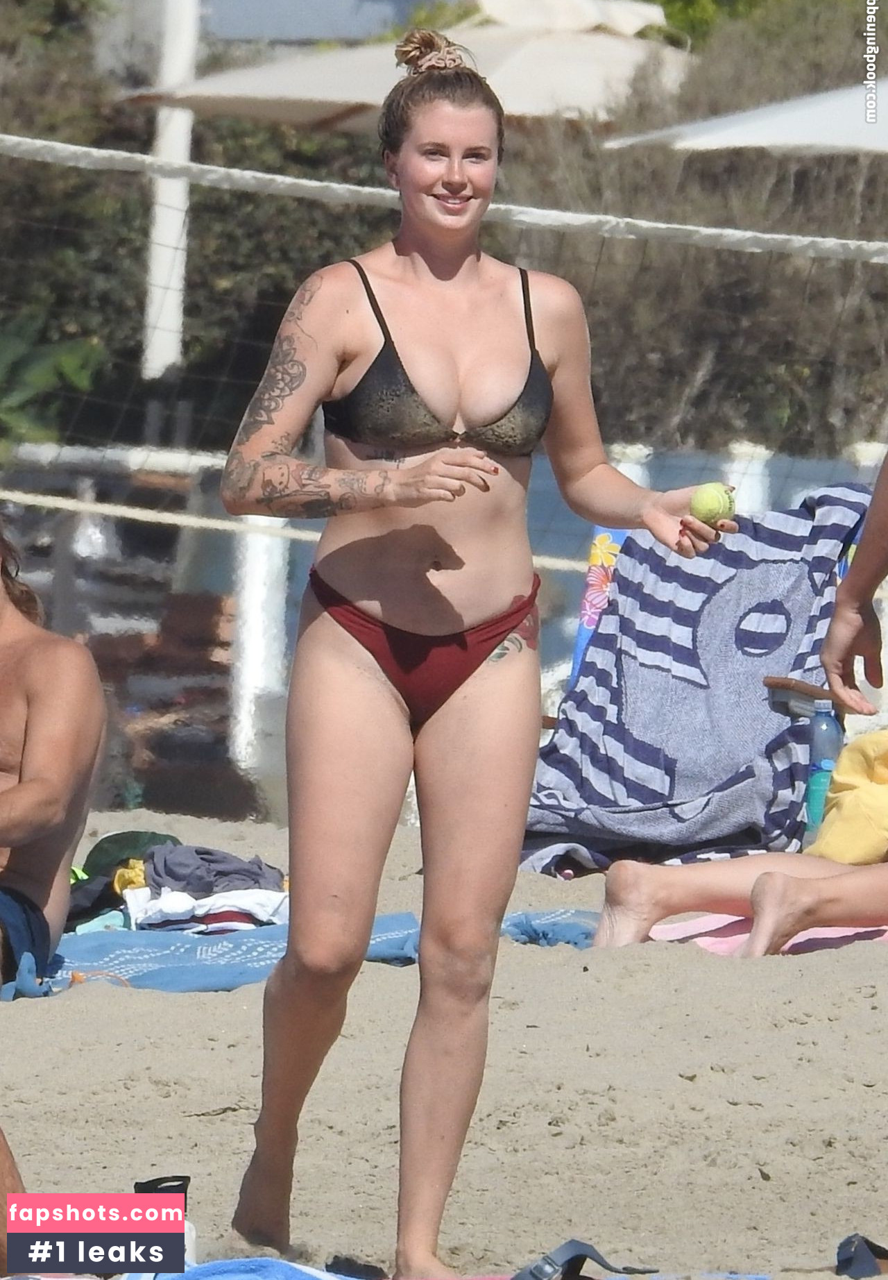 Ireland Baldwin gallery photo #601