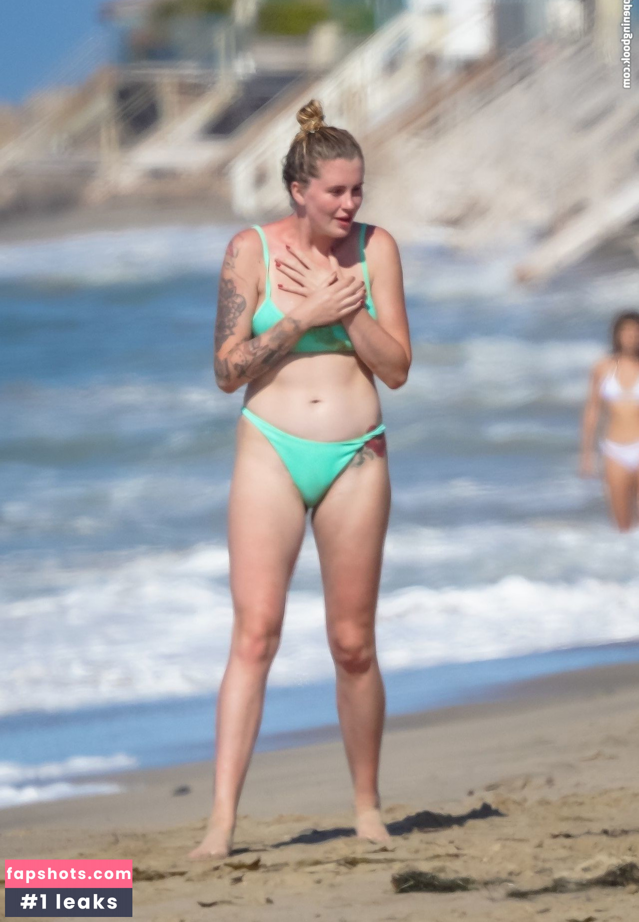 Ireland Baldwin gallery photo #621