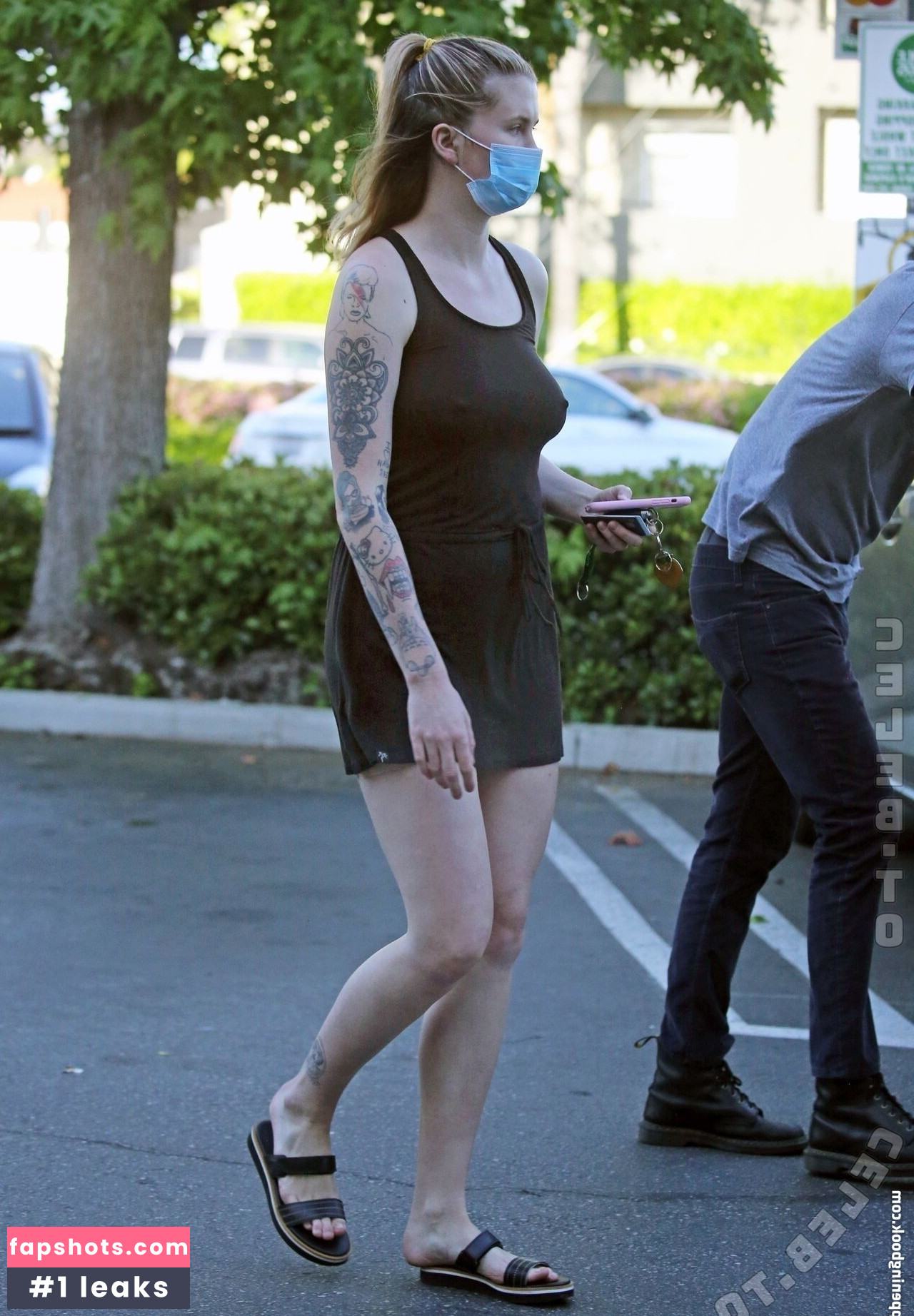 Ireland Baldwin gallery photo #8