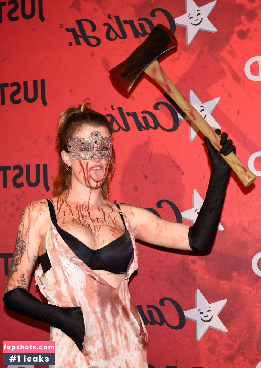 Ireland Baldwin gallery photo #859