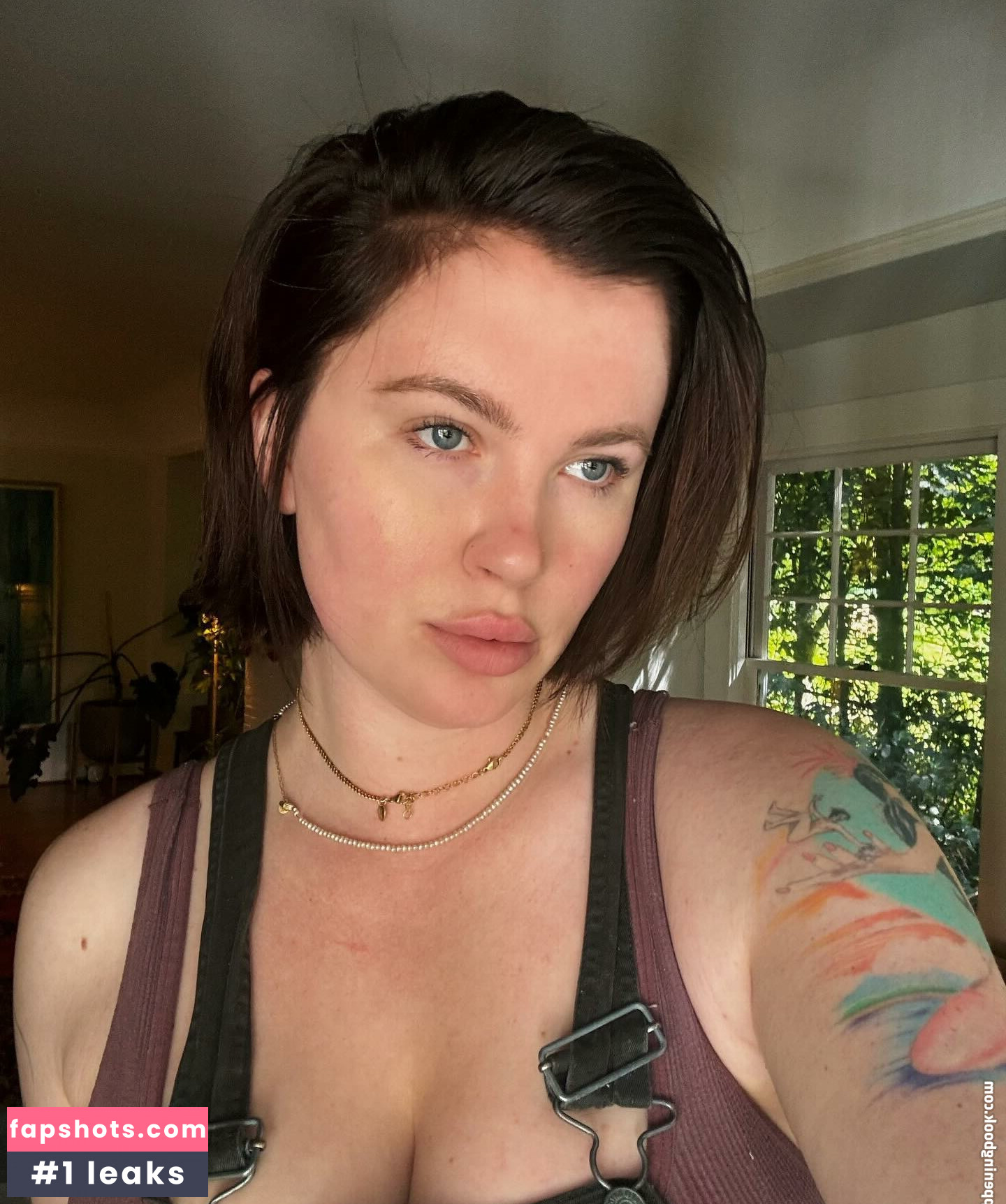 Ireland Baldwin gallery photo #100