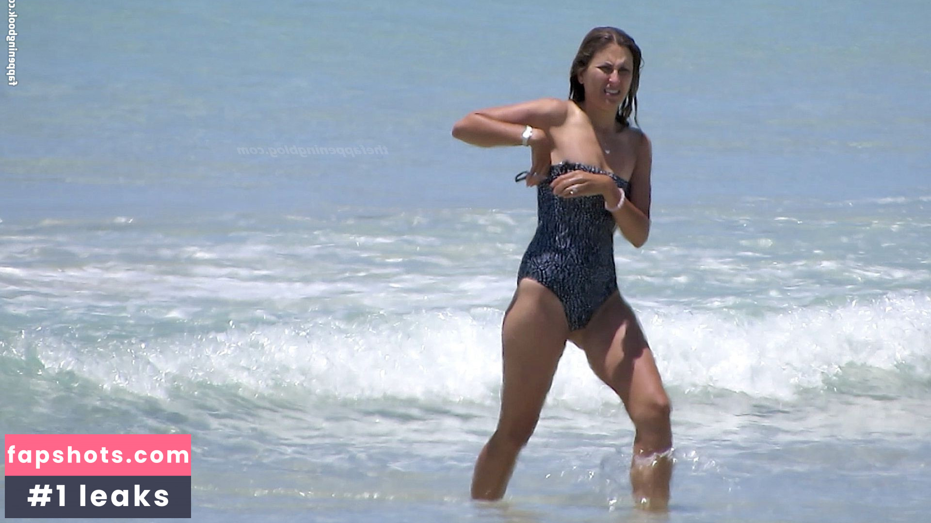 Irena Srbinovska gallery photo #6