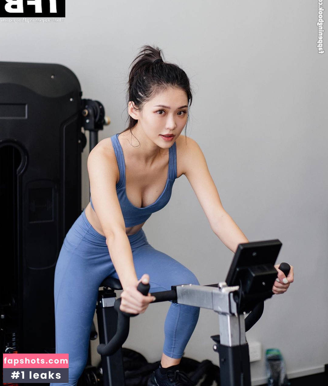 Irene Zhao gallery photo #4