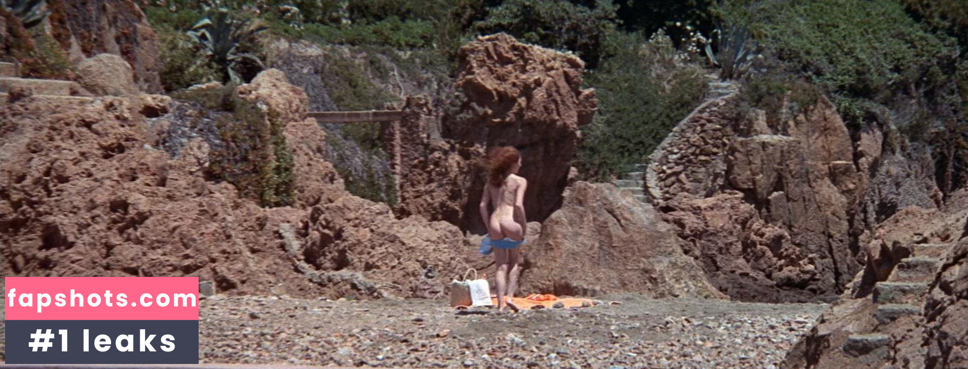 Irina Demick gallery photo #2