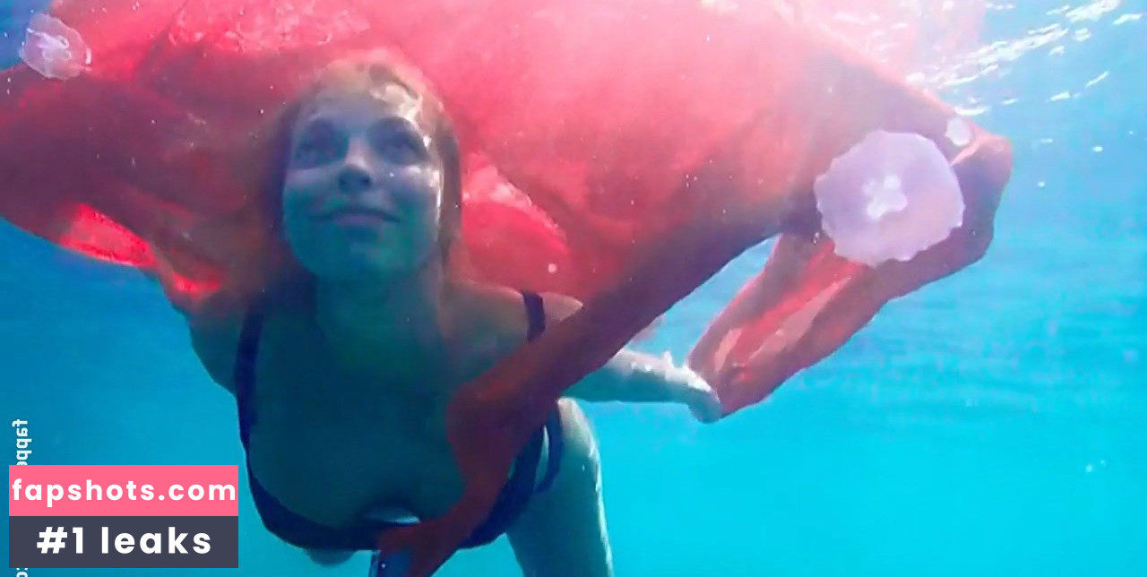 Irina Hodyush gallery photo #5