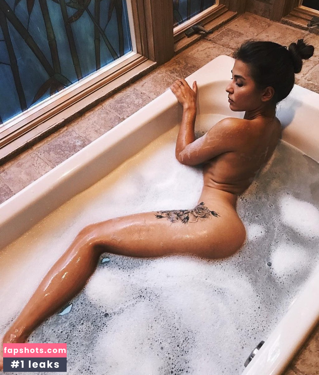 Irina Nikolaeva gallery photo #65