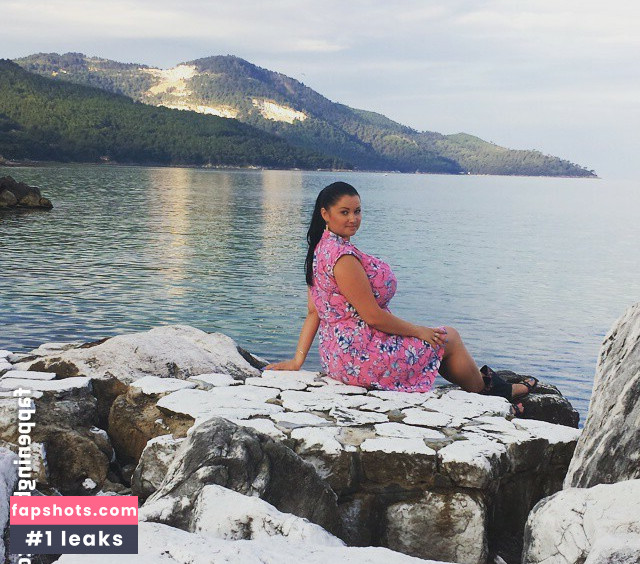 Irina P gallery photo #19