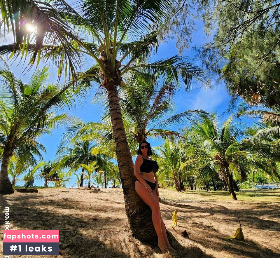 Irina P gallery photo #4